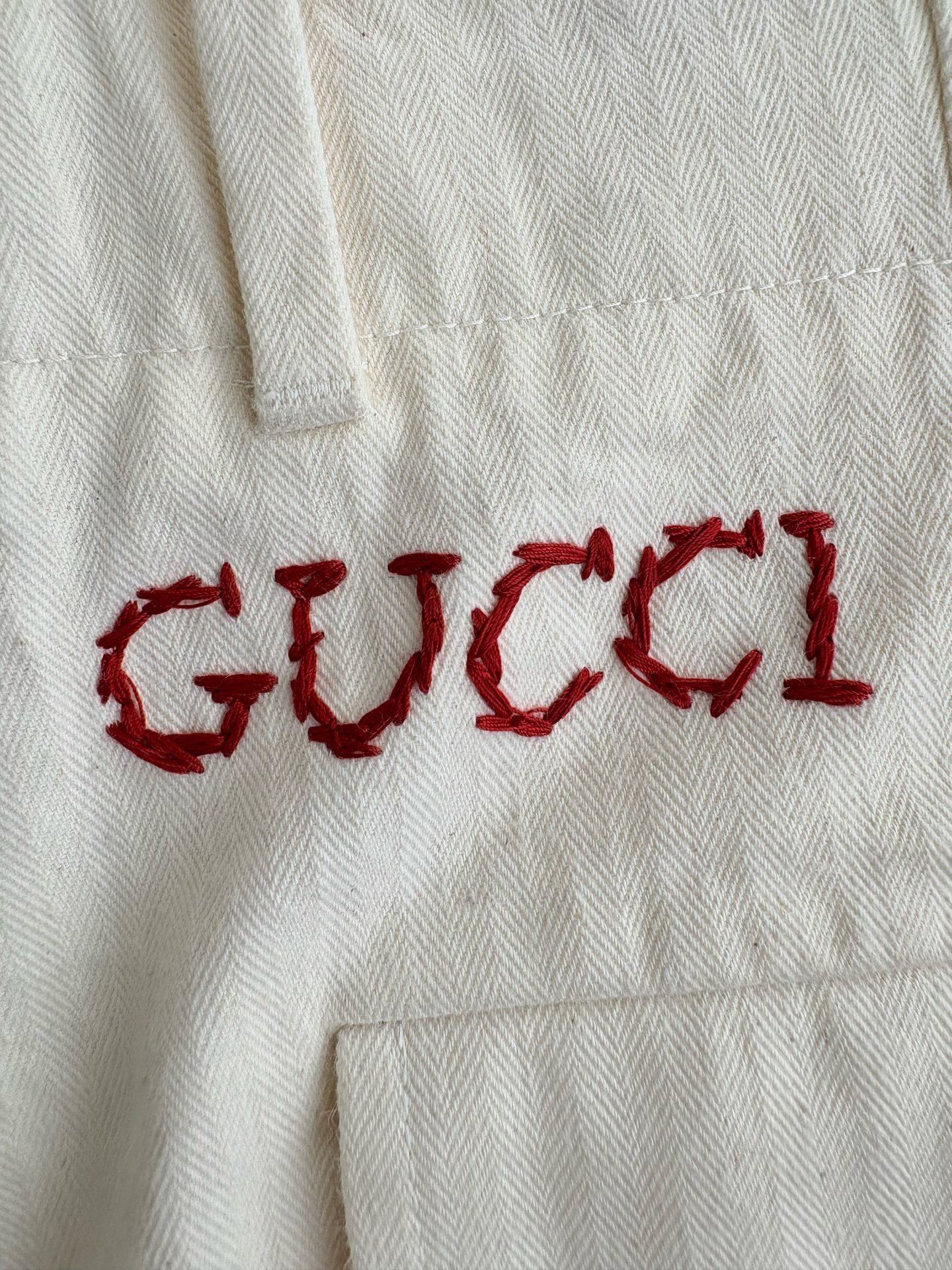 Gucci Gucci Embroidered Logo Shorts Size 46 Size US 30 / EU 46 - 4 Thumbnail