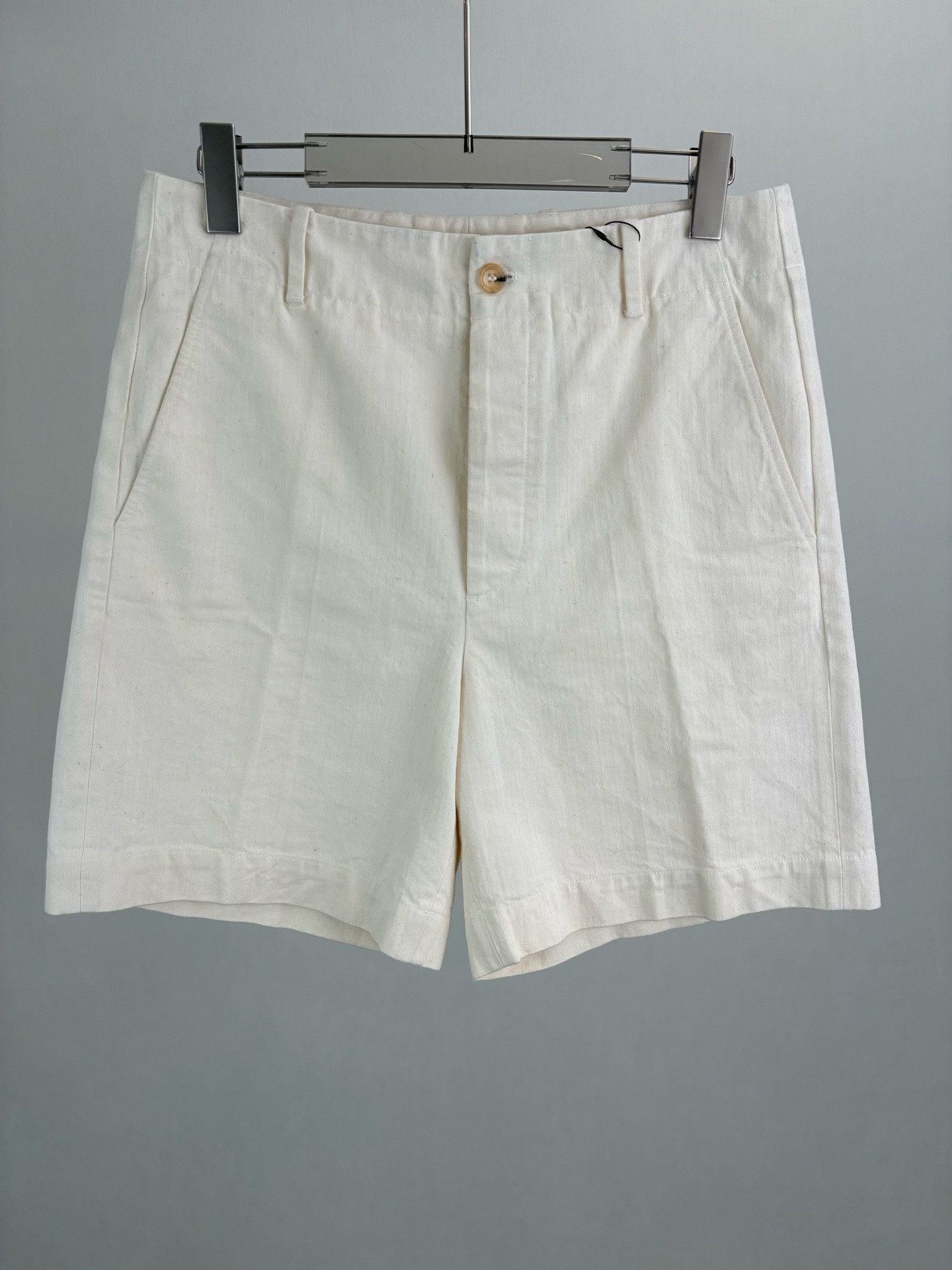Gucci Gucci Embroidered Logo Shorts Size 46 Size US 30 / EU 46 - 2 Thumbnail