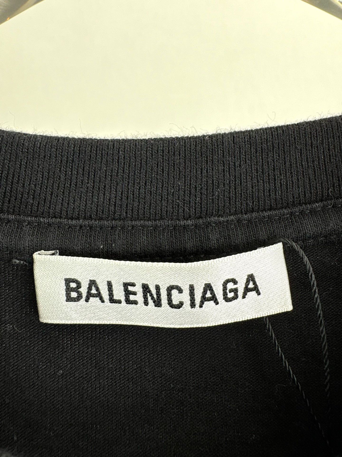 Balenciaga Balenciaga Portrait Graphic T-Shirt XS Size US XS / EU 42 / 0 - 5 Thumbnail