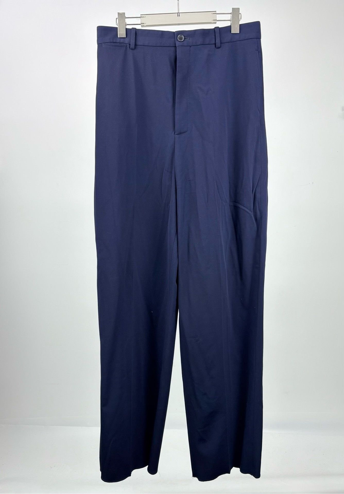 Balenciaga Balenciaga Garde-Robe Navy Casual Pants Size 34 Size US 34 / EU 50 - 2 Thumbnail