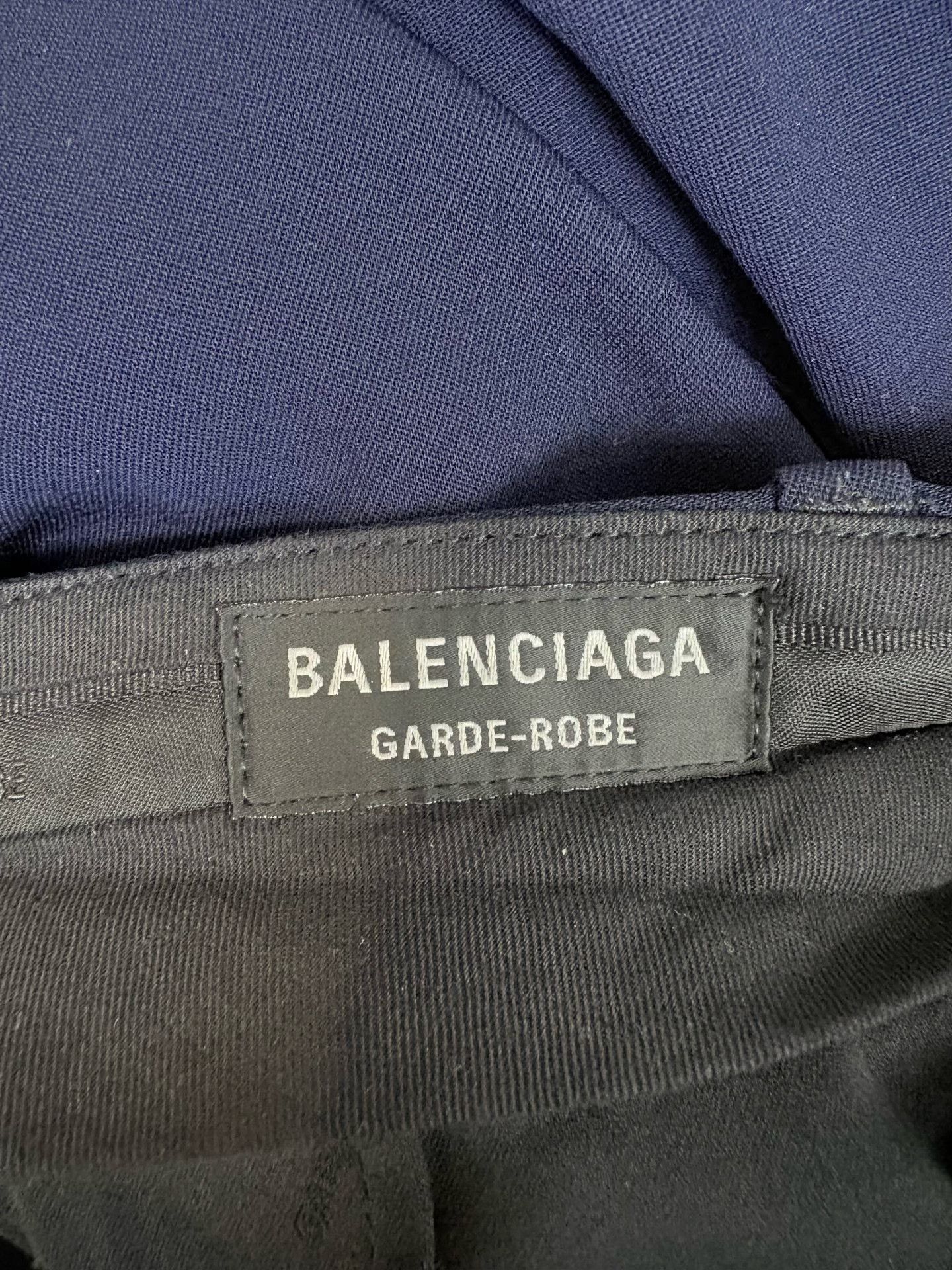 Balenciaga Balenciaga Garde-Robe Navy Casual Pants Size 34 Size US 34 / EU 50 - 4 Thumbnail