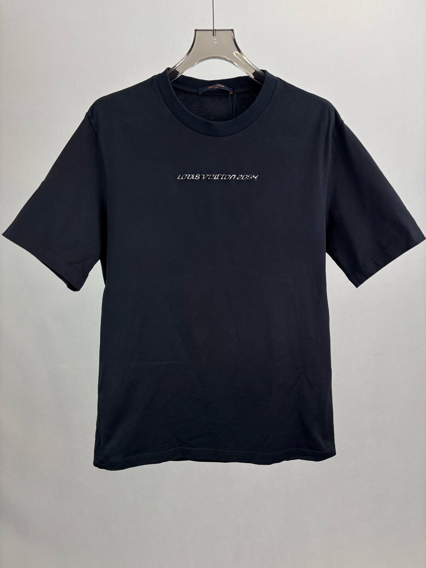 Louis Vuitton Louis Vuitton Metal Logo T-Shirt XXL Size US XXL / EU 58 / 5 - 2 Thumbnail