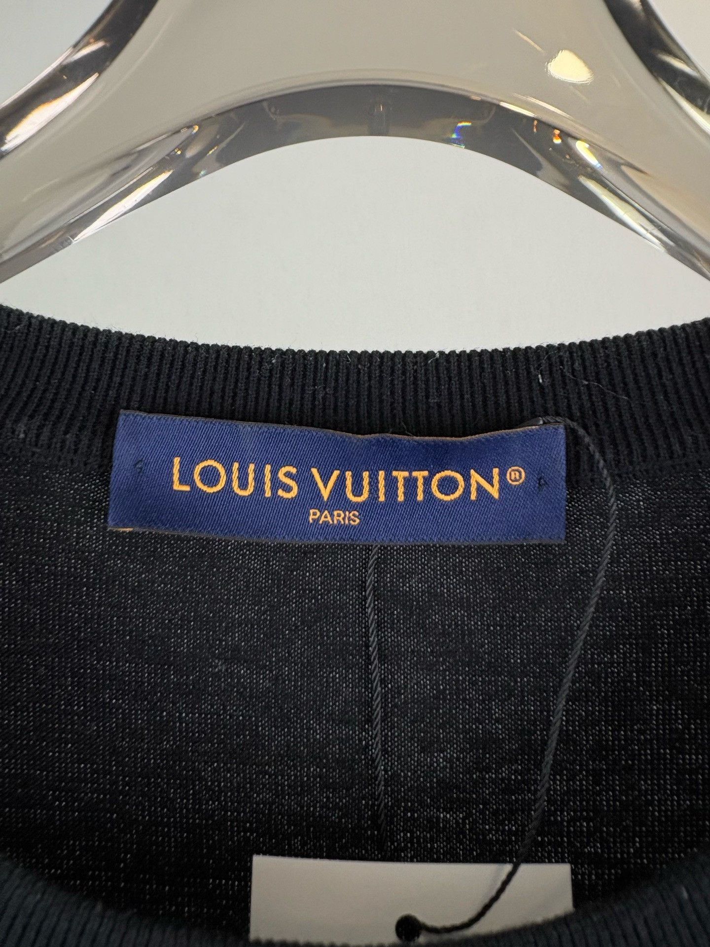 Louis Vuitton Louis Vuitton Logo Cuff Knit T-Shirt XL Size US XL / EU 56 / 4 - 5 Thumbnail
