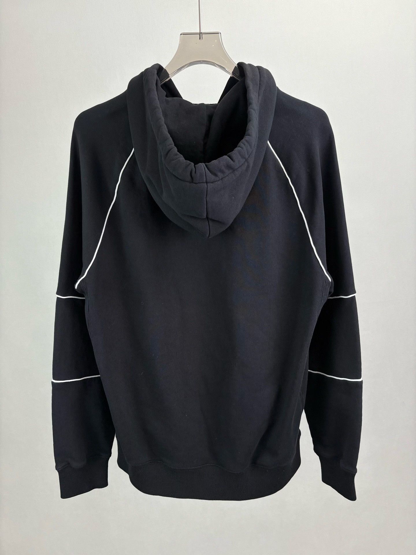 Givenchy Givenchy White Piping Logo Hoodie Size M Size US M / EU 48-50 / 2 - 3 Thumbnail