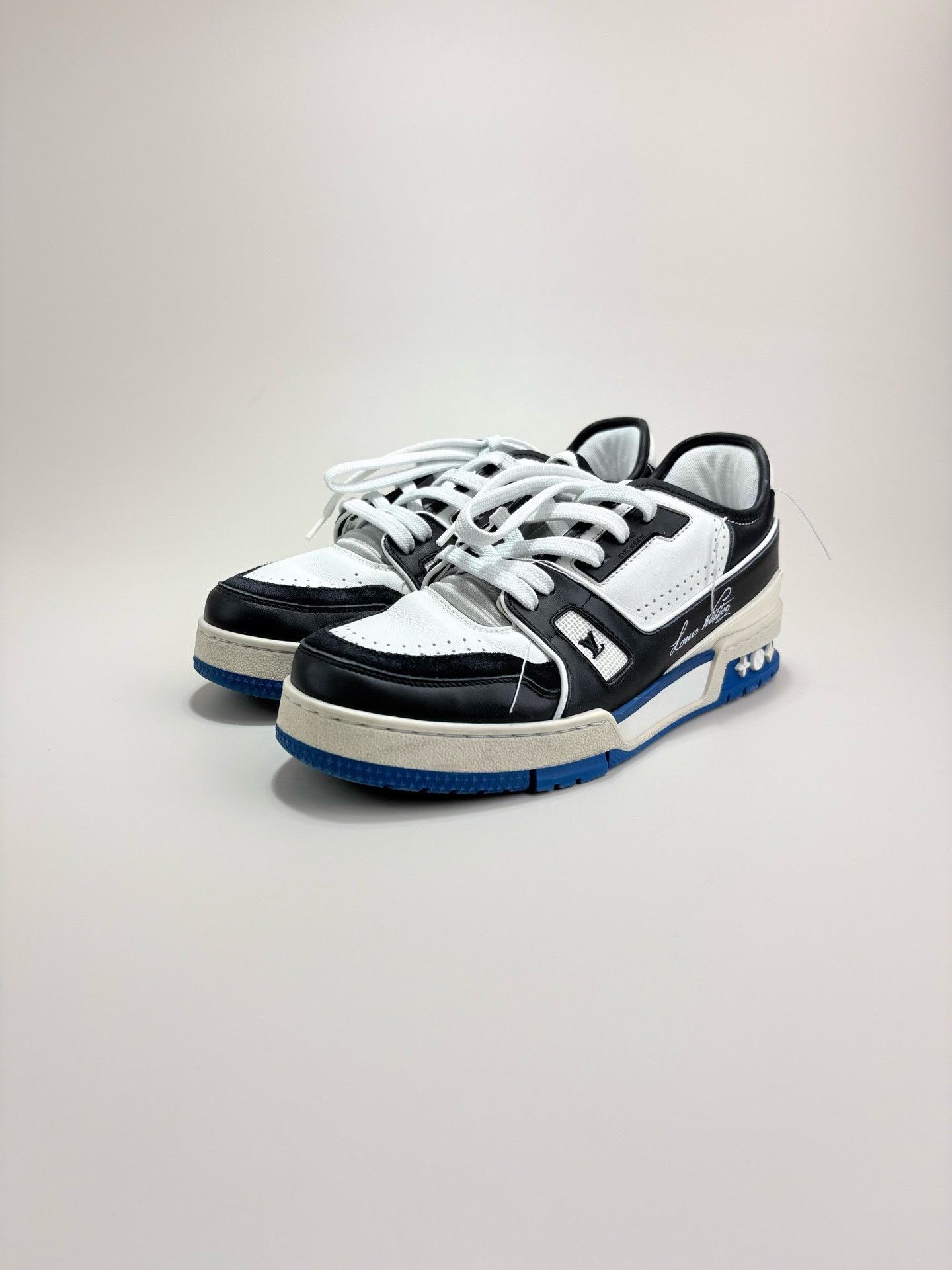 Louis Vuitton Louis Vuitton Blue Black LV Trainer Sneakers 5.5 Size US 5.5 / EU 38 - 2 Thumbnail