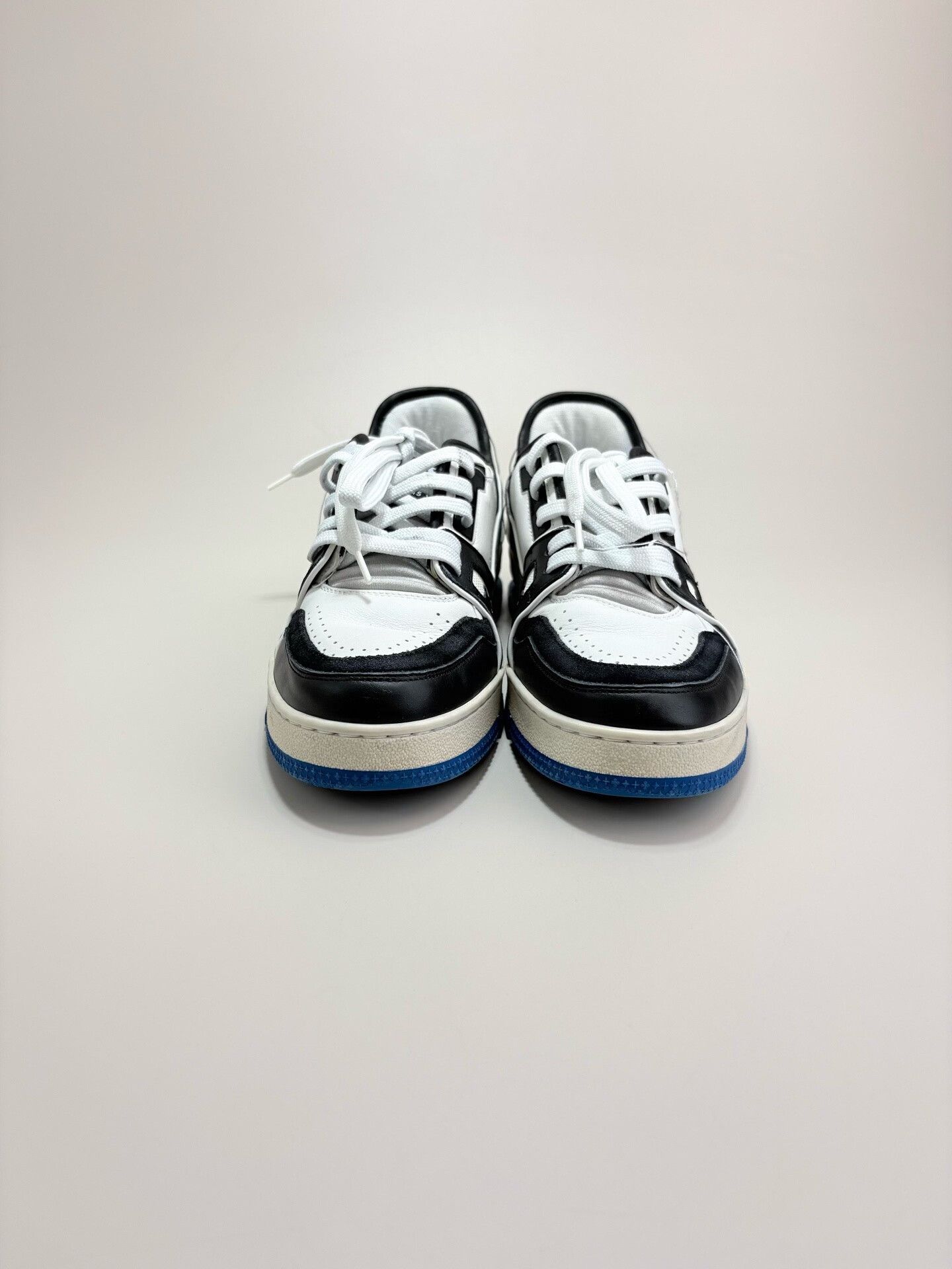Louis Vuitton Louis Vuitton Blue Black LV Trainer Sneakers 5.5 Size US 5.5 / EU 38 - 3 Thumbnail