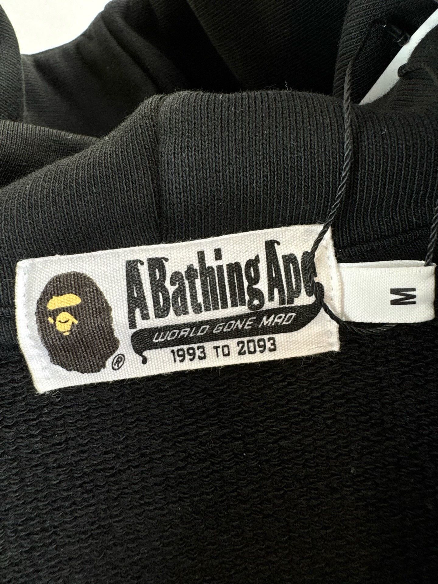 Bape BAPE Shark Pullover Hoodie Size M Size US M / EU 48-50 / 2 - 5 Thumbnail