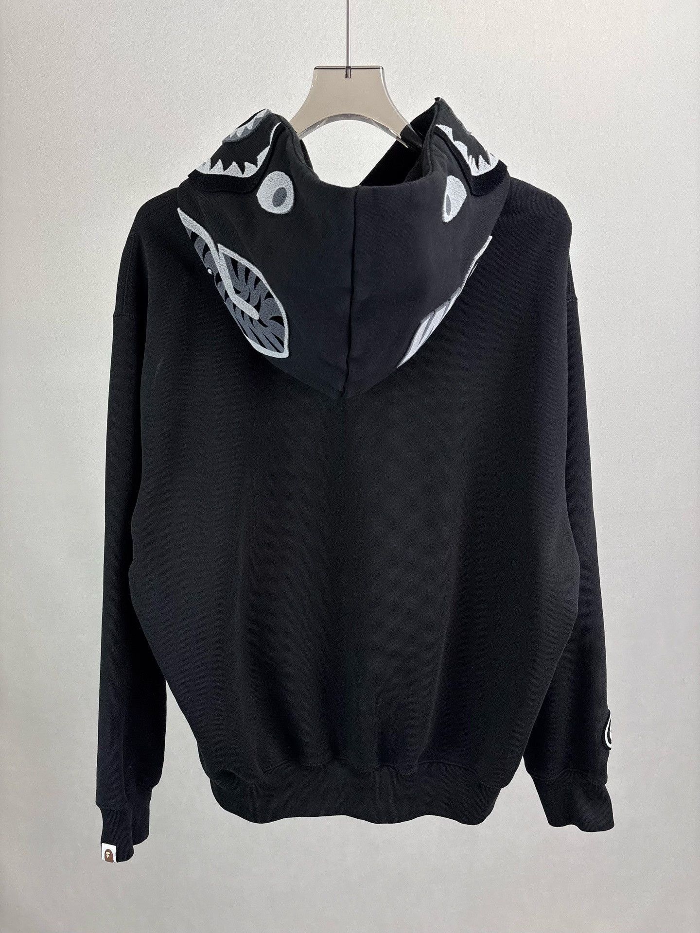 Bape BAPE Shark Pullover Hoodie Size M Size US M / EU 48-50 / 2 - 3 Thumbnail