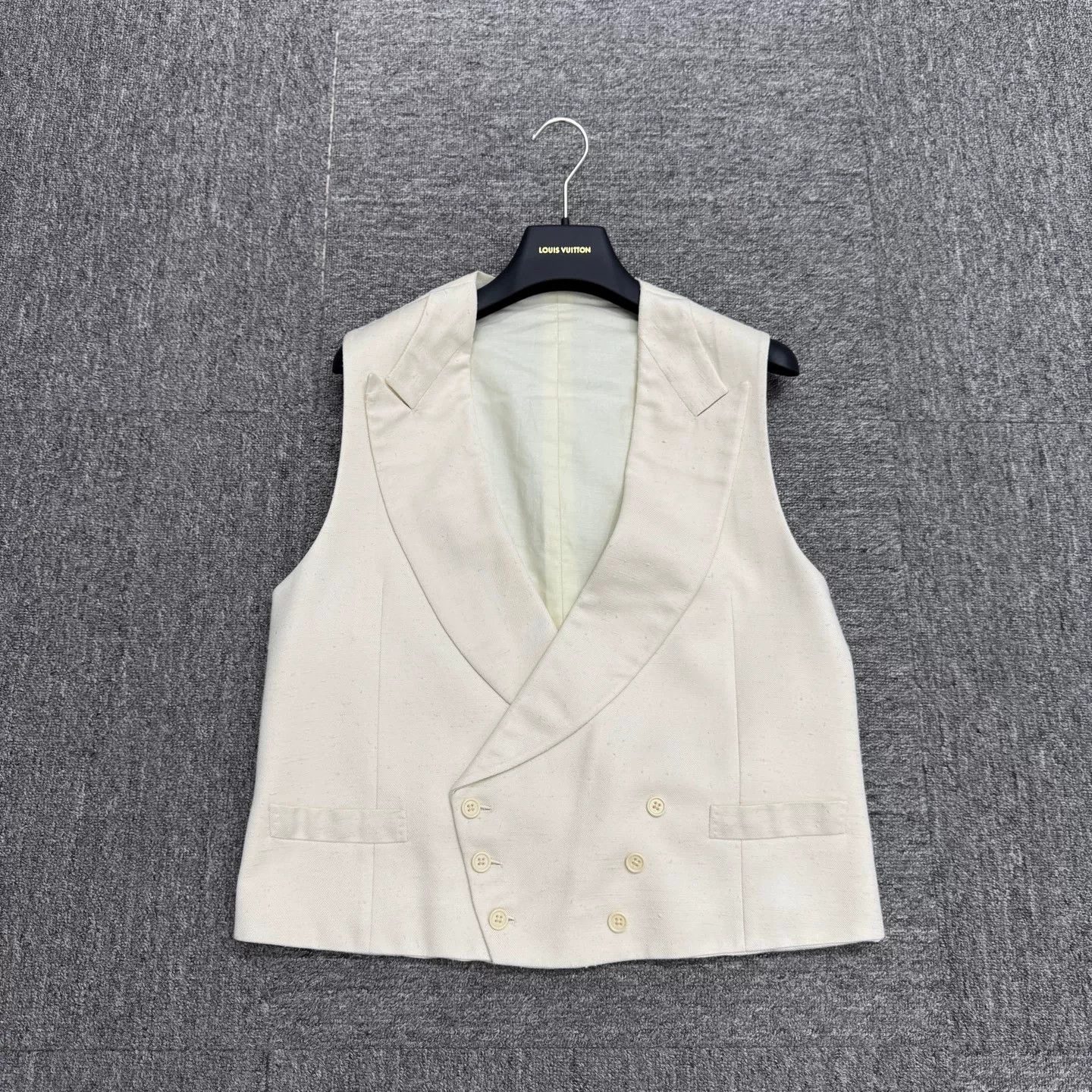 Ralph Lauren Purple Label Ralph Lauren Purple Label Silk Blend Double Breasted Vest 40 Size US XXS / EU 40 - 2 Thumbnail