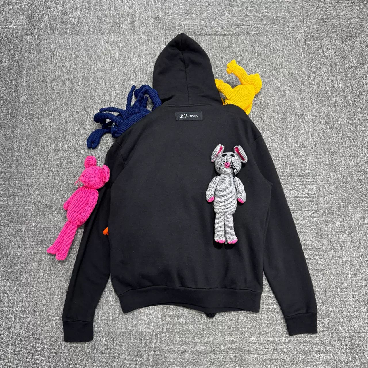 Louis Vuitton Louis Vuitton Puppet Plush Hoodie Size S Size US S / EU 44-46 / 1 - 7 Thumbnail