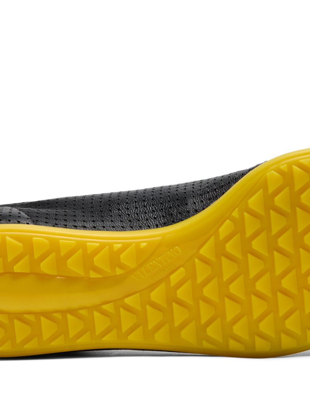 Valentino Valentino Garavani Chromathon Sneakers IT 40 Women - USA Duties Paid Size US 10 / IT 40 - 3 Thumbnail