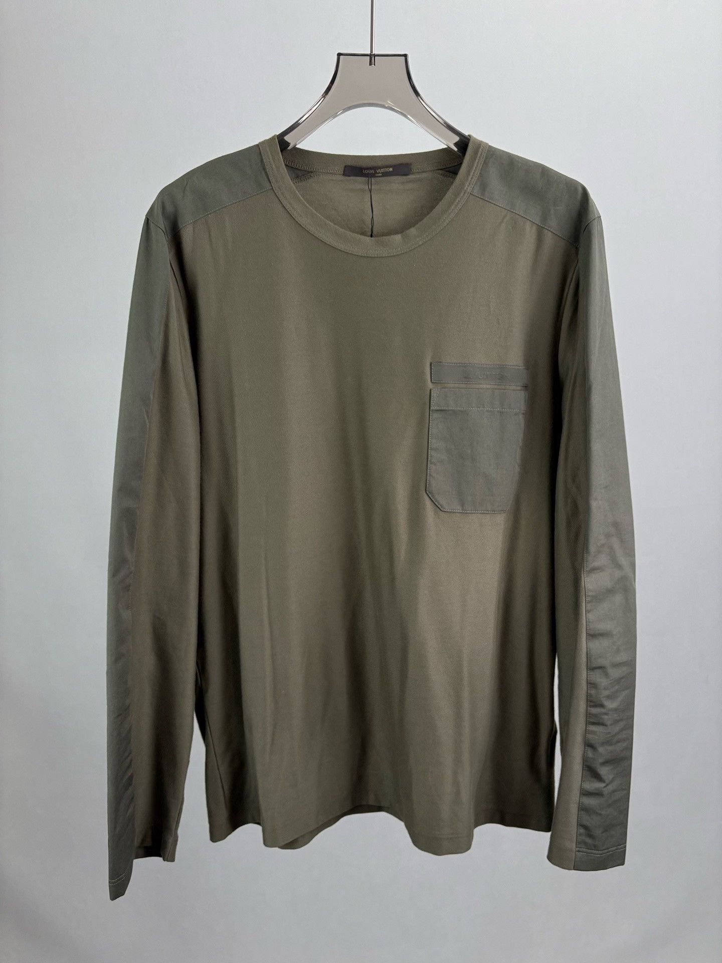 Louis Vuitton Louis Vuitton Pocket Long Sleeve T-Shirt XL Size US XL / EU 56 / 4 - 2 Thumbnail