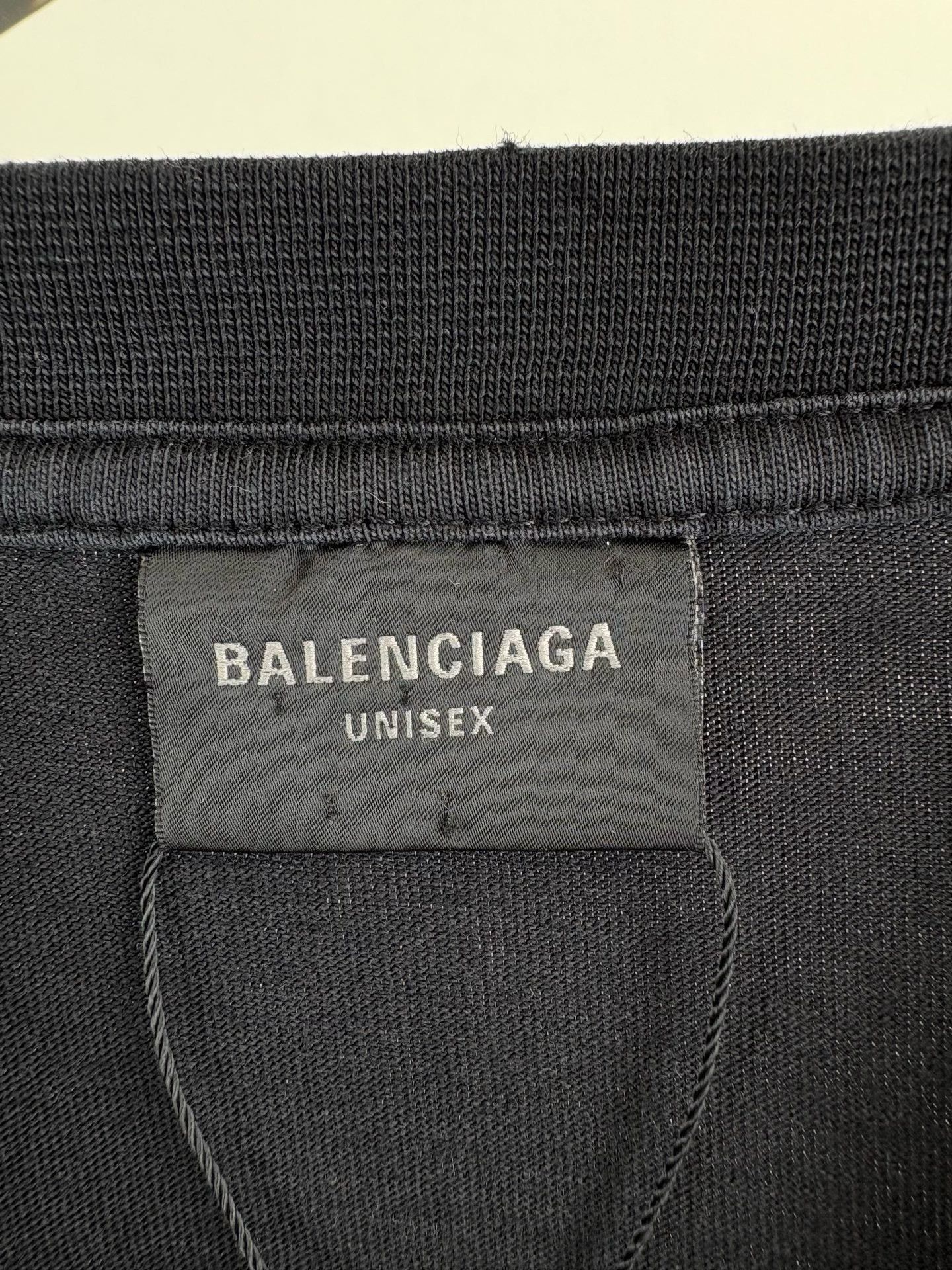 Balenciaga Balenciaga Cracked Logo Distressed T-Shirt XS Size US XS / EU 42 / 0 - 5 Thumbnail