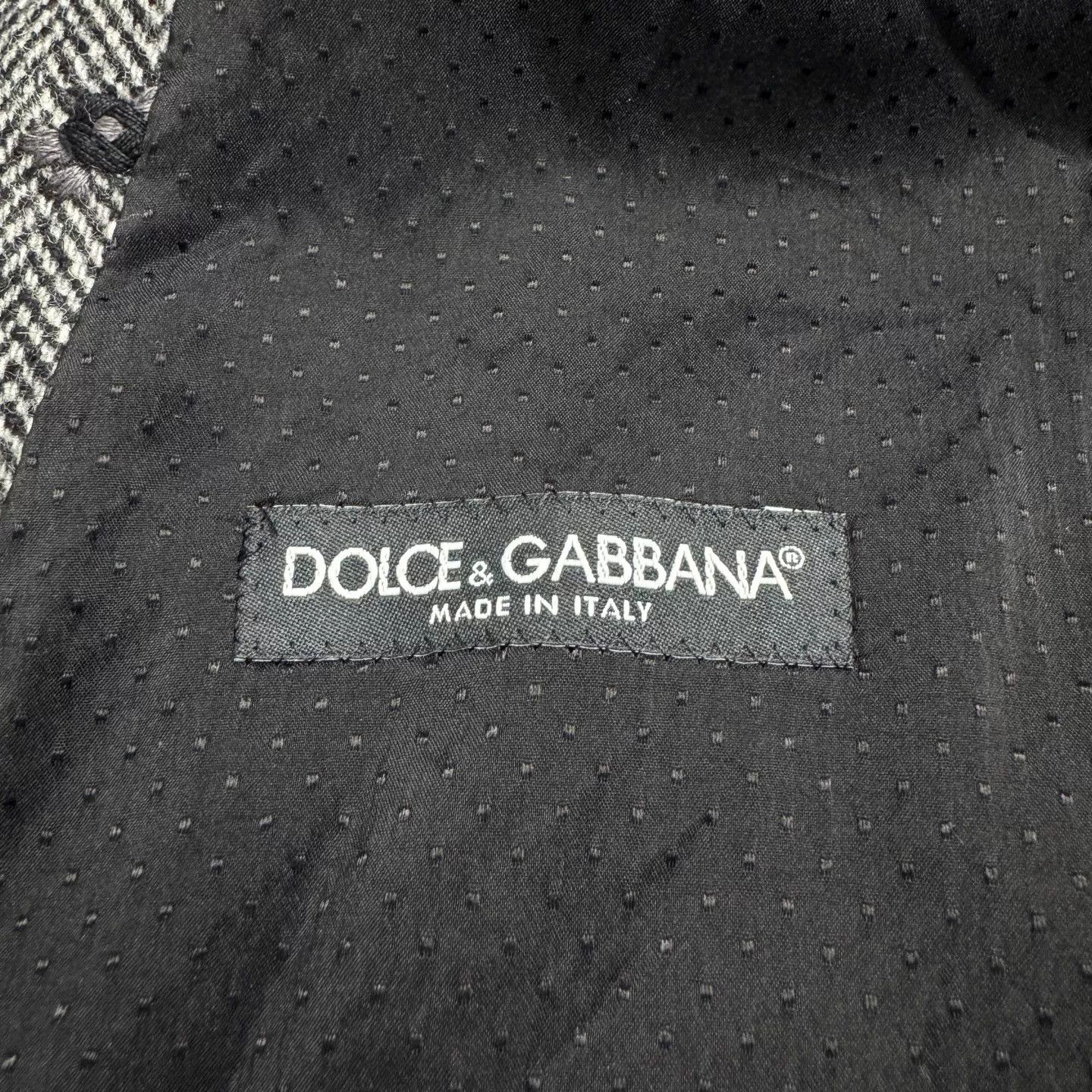 Dolce & Gabbana Dolce & Gabbana Herringbone Wool Vest Size 36R Size US S / EU 44-46 / 1 - 3 Thumbnail