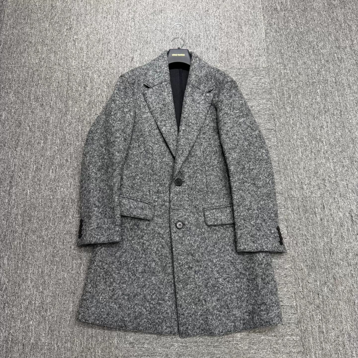 Neil Barrett Neil Barrett Virgin Wool Heavy Coat Size S Size US S / EU 44-46 / 1 - 2 Thumbnail