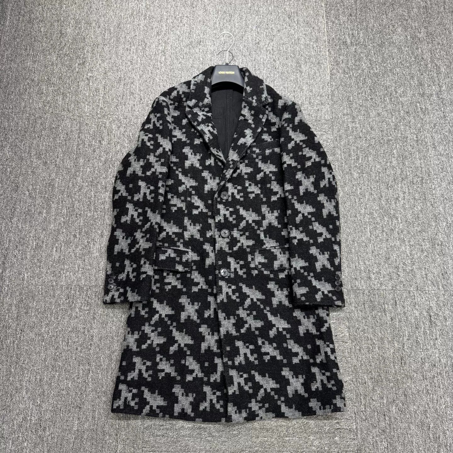 Neil Barrett Neil Barrett Pixel Houndstooth Wool Coat 46 Size US S / EU 44-46 / 1 - 2 Thumbnail