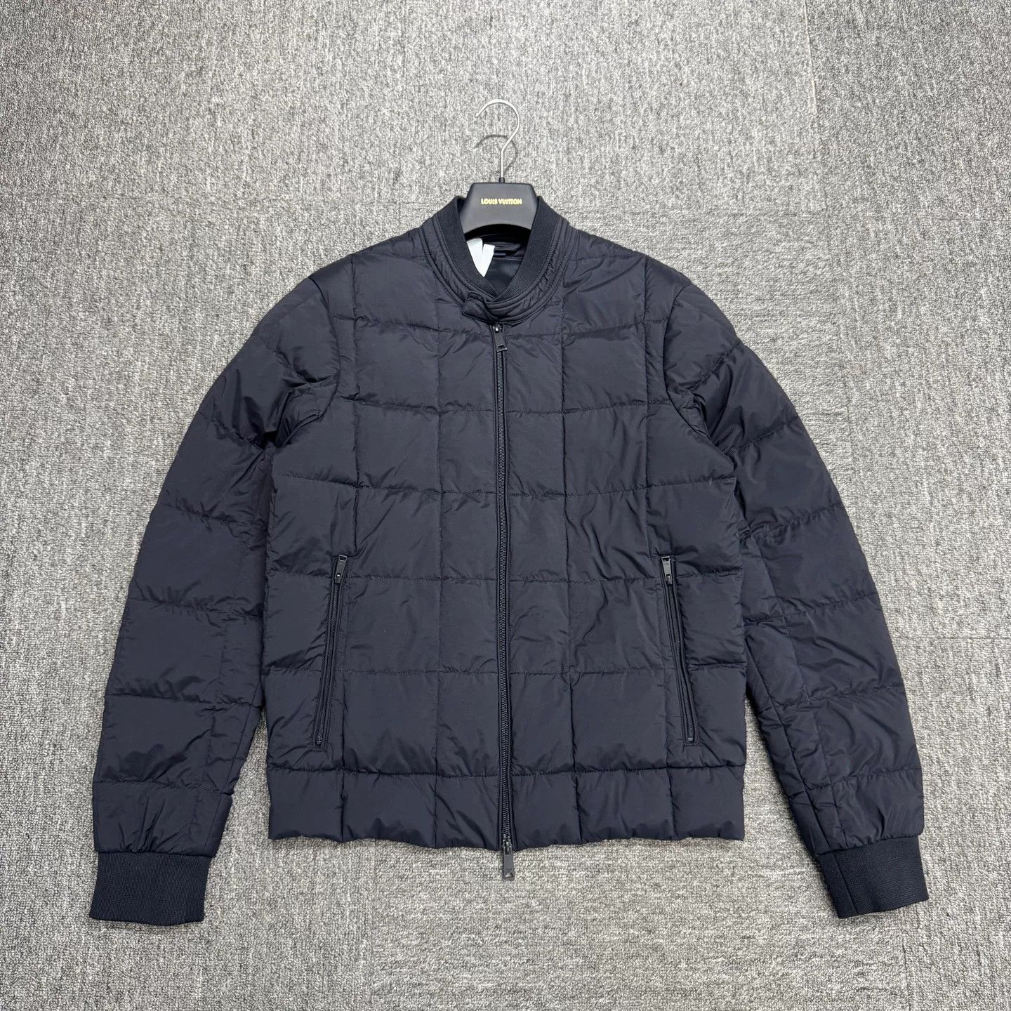 Armani Armani Jeans Quilted Down Bomber Jacket Size 50 Size US M / EU 48-50 / 2 - 2 Thumbnail