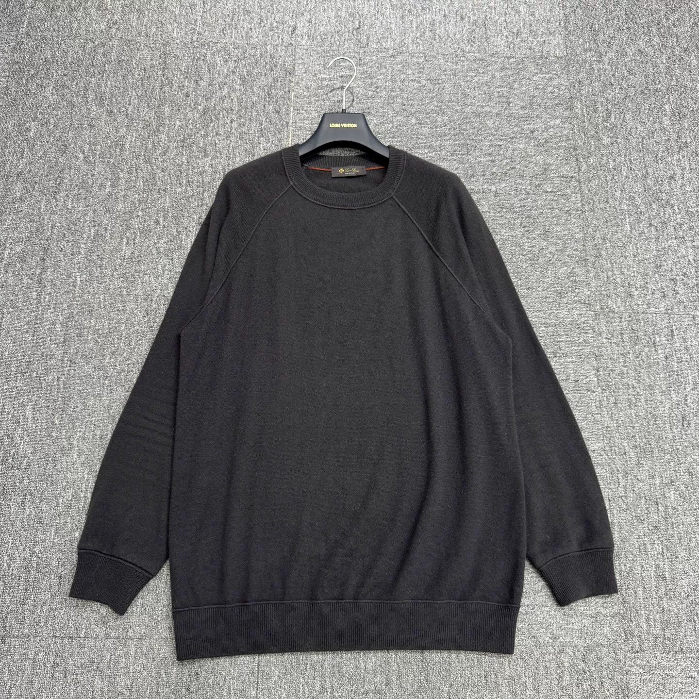 Loro Piana Loro Piana 100% Cashmere Crewneck Sweater Size 54 Size US L / EU 52-54 / 3 - 2 Thumbnail