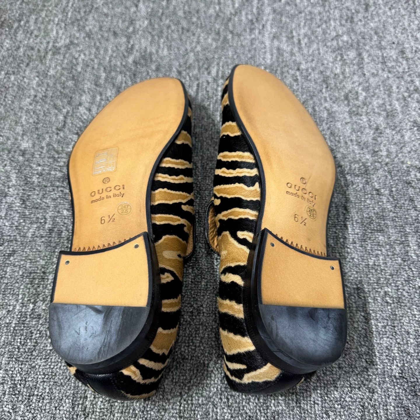 Gucci Gucci Tiger Print Pony Hair Loafers US 6.5 Size US 6.5 / EU 39-40 - 5 Thumbnail