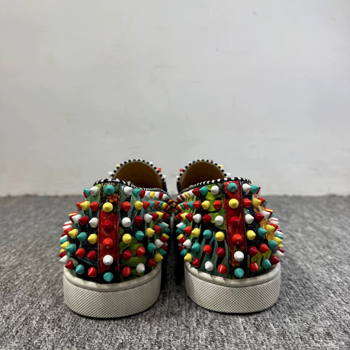 Christian Louboutin Christian Louboutin Rainbow Spiked Slip-on Loafers 40 Size US 7 / EU 40 - 4 Thumbnail