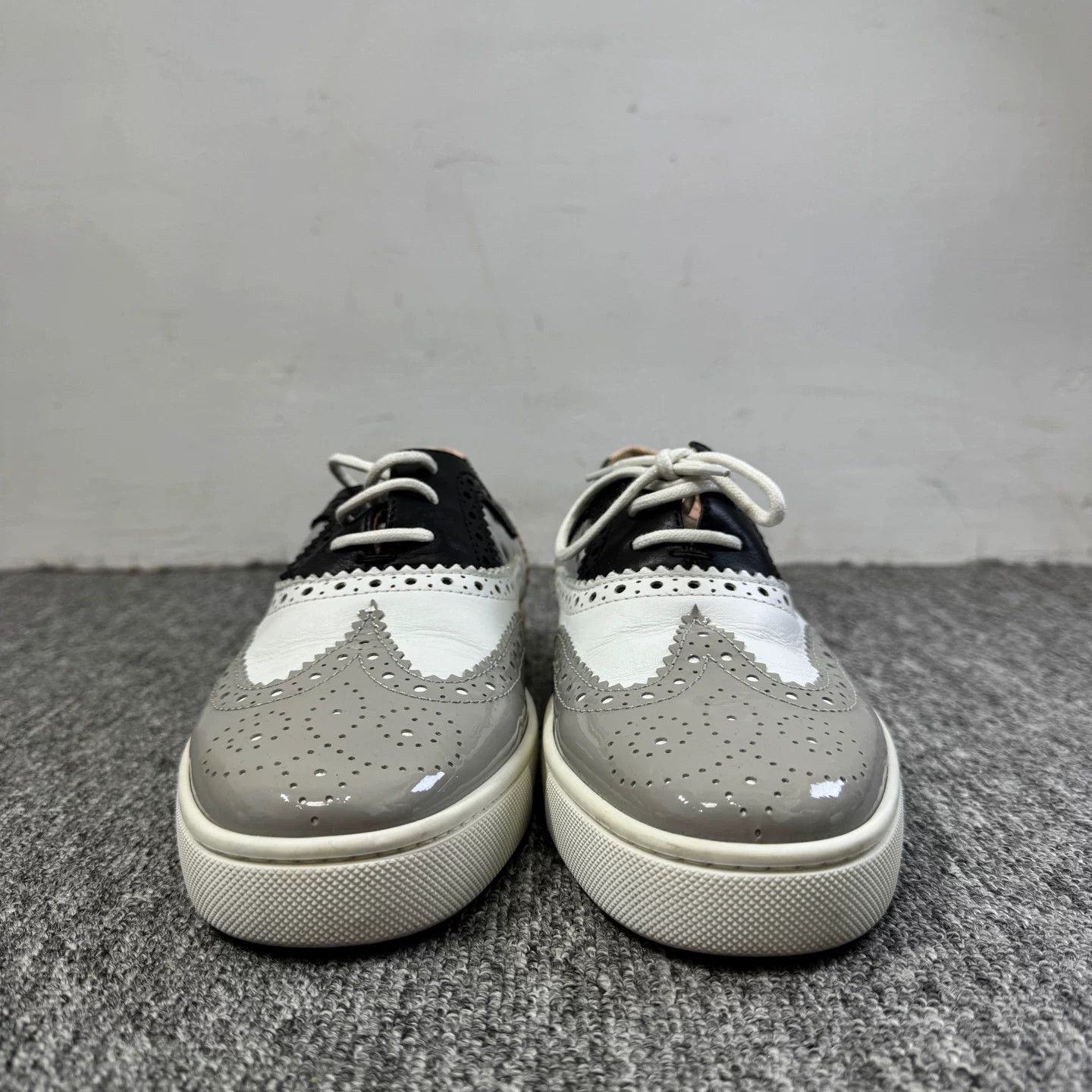 Christian Louboutin Christian Louboutin Multi-Color Brogue Sneakers 40.5 Size US 7.5 / EU 40-41 - 3 Thumbnail