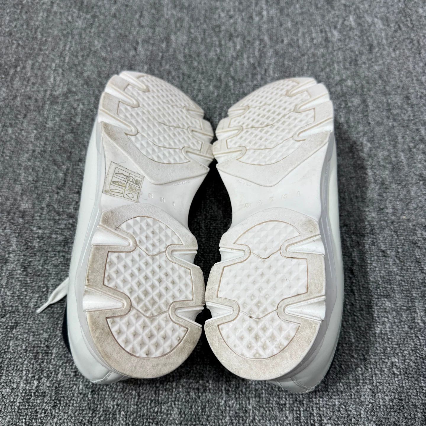 Marni Marni Canvas Panel Low-Top Sneakers EU 40 Size US 7 / EU 40 - 5 Thumbnail