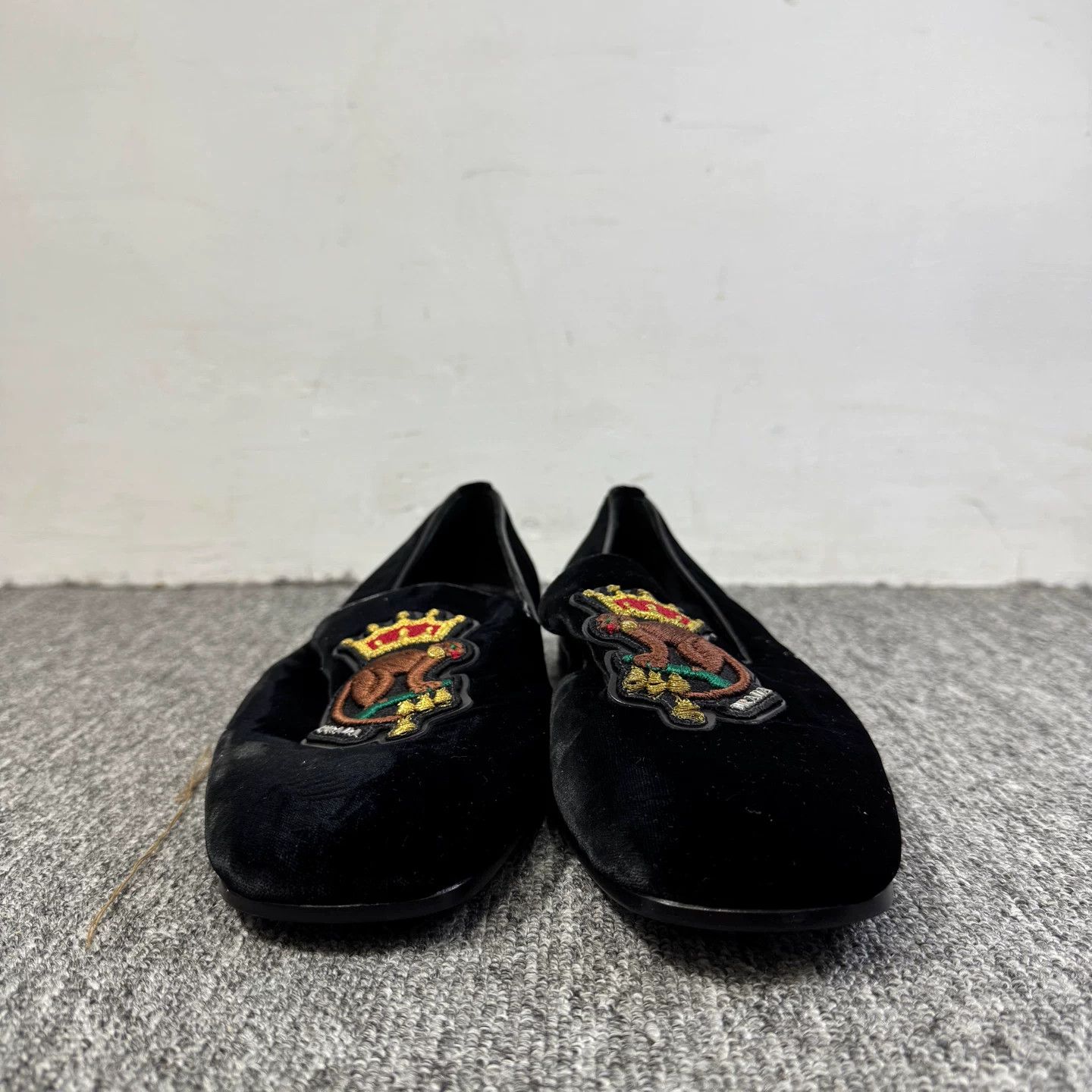 Prada Prada Embroidered Crown Velvet Loafers 6.5 Size US 7.5 / EU 40-41 - 3 Thumbnail