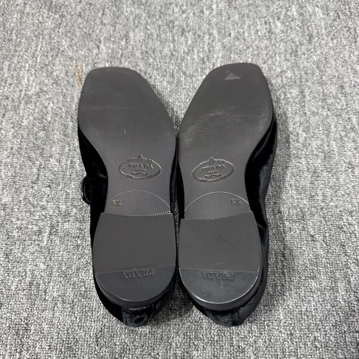 Prada Prada Embroidered Crown Velvet Loafers 6.5 Size US 7.5 / EU 40-41 - 5 Thumbnail