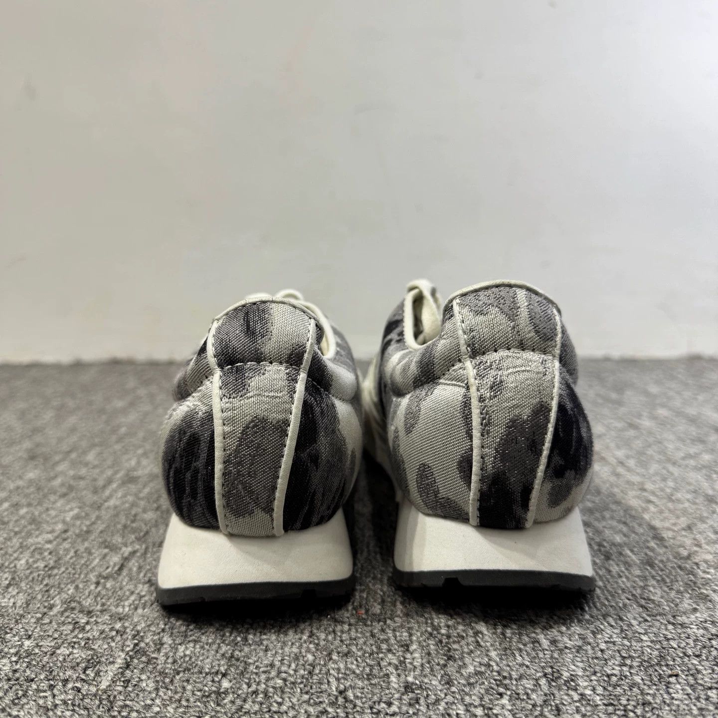 Maison MIHARA YASUHIRO Maison Mihara Yasuhiro Patchwork Low-Top Sneakers EU 41 Size US 8 / EU 41 - 4 Thumbnail