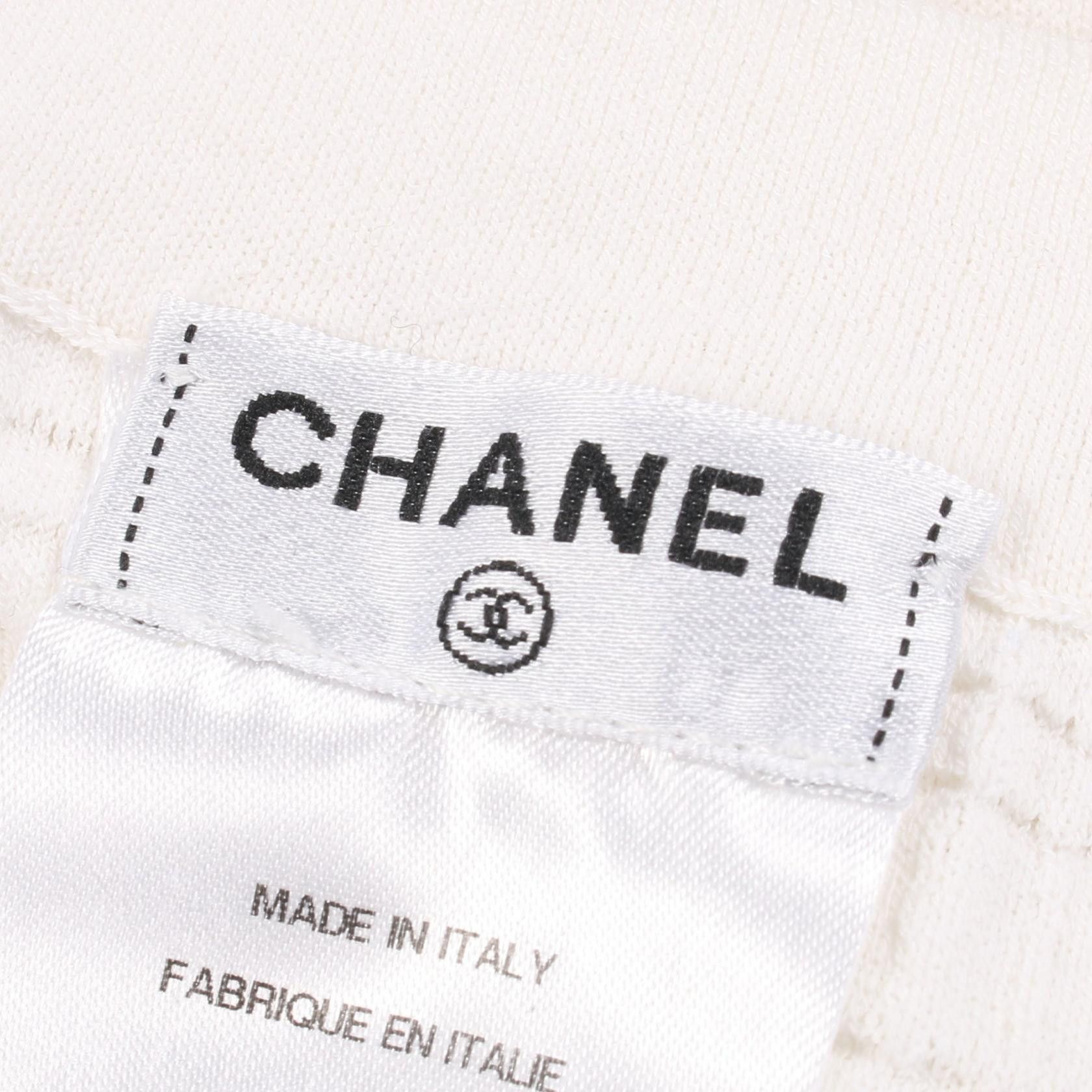 Chanel Chanel Chanel Coco Mark Button Cotton Dress Textile Dresses P47573K06030 DUTY FREE for USA Size ONE SIZE - 3 Thumbnail