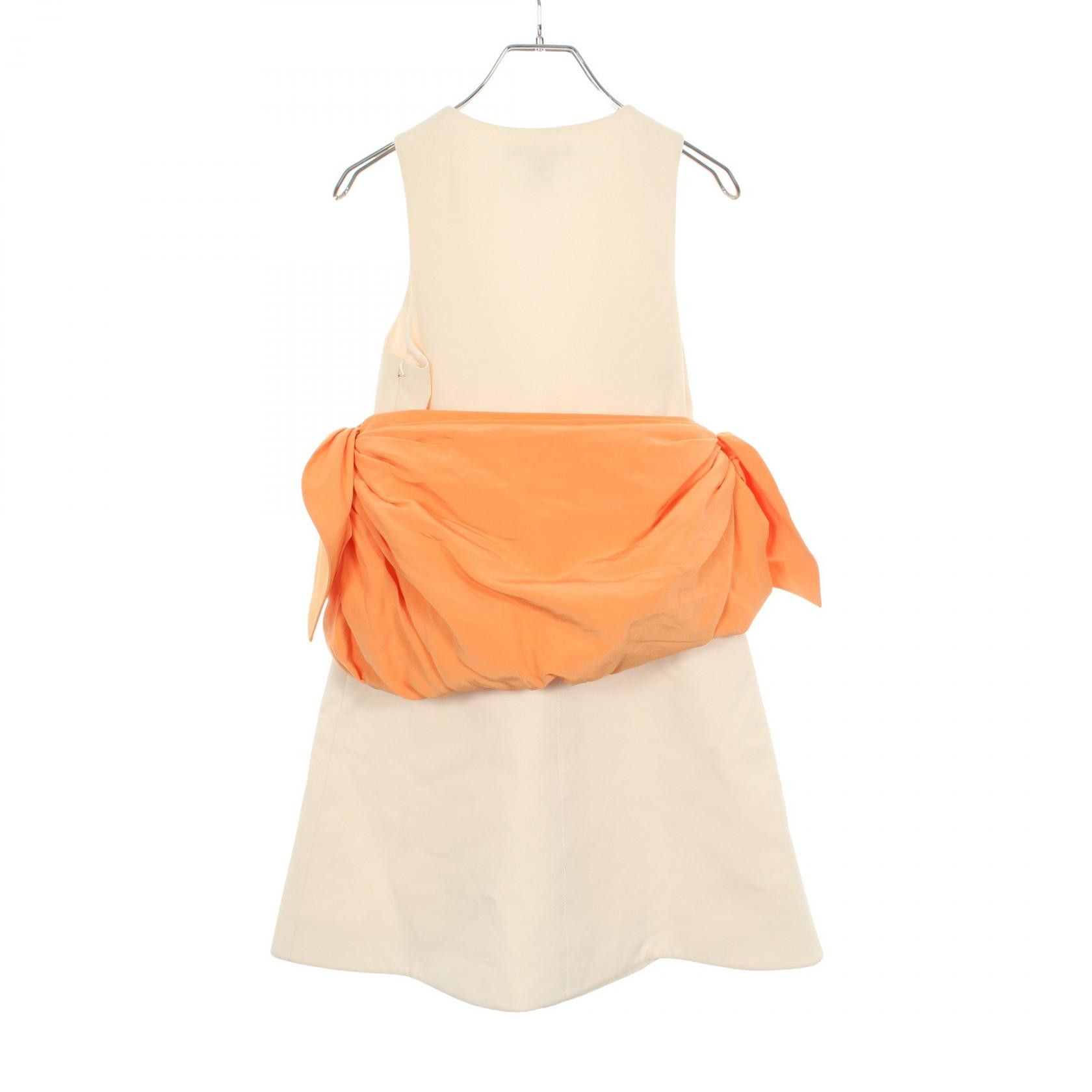 Louis Vuitton Louis Vuitton Louis Vuitton Silk Dress Textile Dresses DUTY FREE for USA Size ONE SIZE - 2 Thumbnail