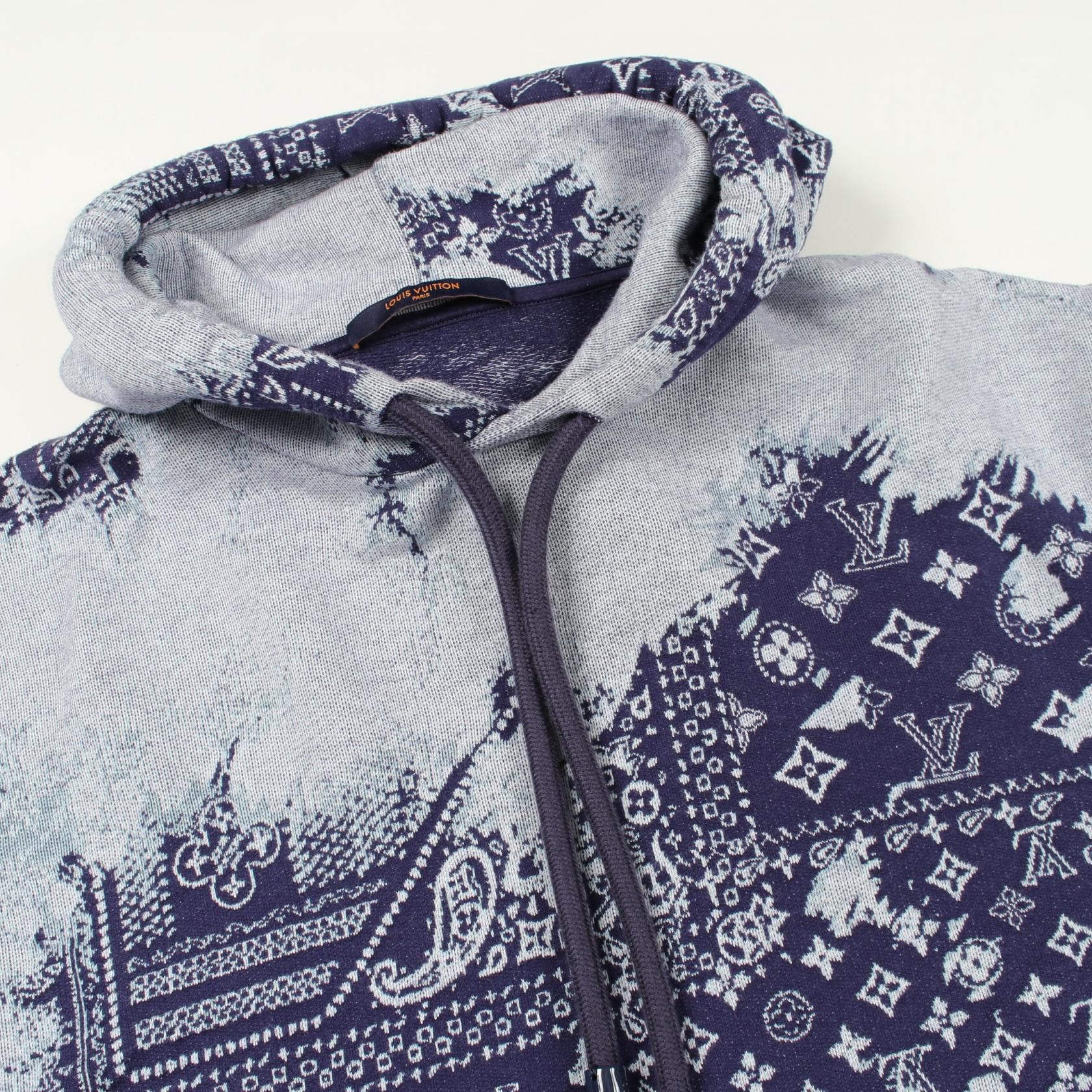 Louis Vuitton Louis Vuitton Louis Vuitton Monogram Bandana Short Sleeve Hoodie Textile Sweatshirts & Hoodies DUTY FREE for USA Size ONE SIZE - 8 Thumbnail