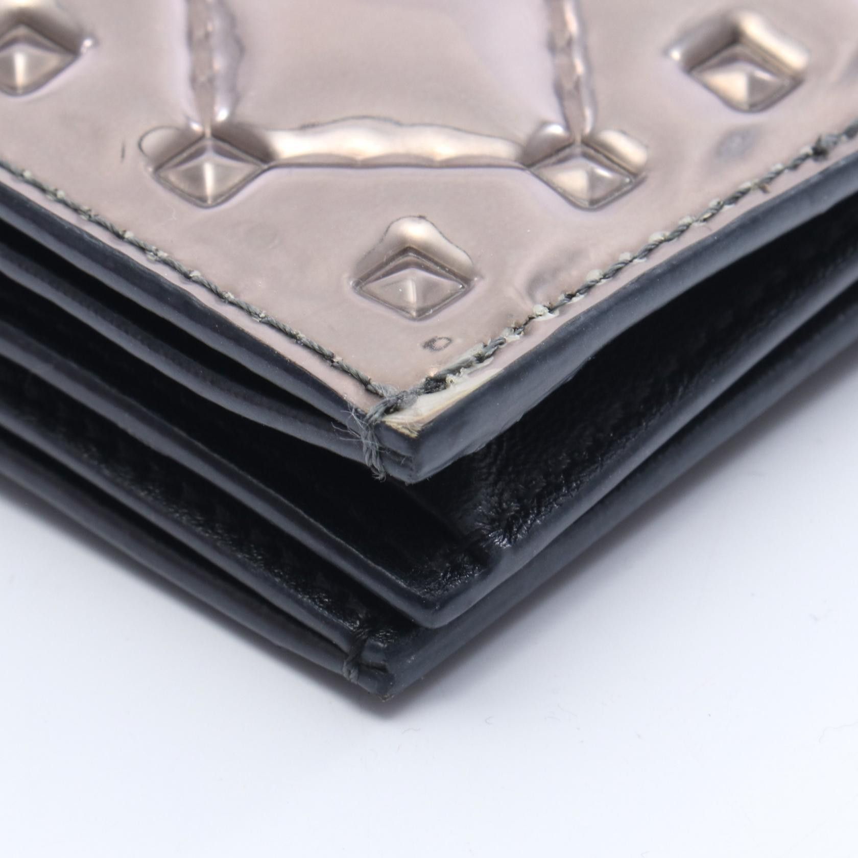 Valentino Valentino Valentino Garavani Patent Leather Bifold Wallet Leather Short Wallet DUTY FREE for USA Size ONE SIZE - 7 Thumbnail