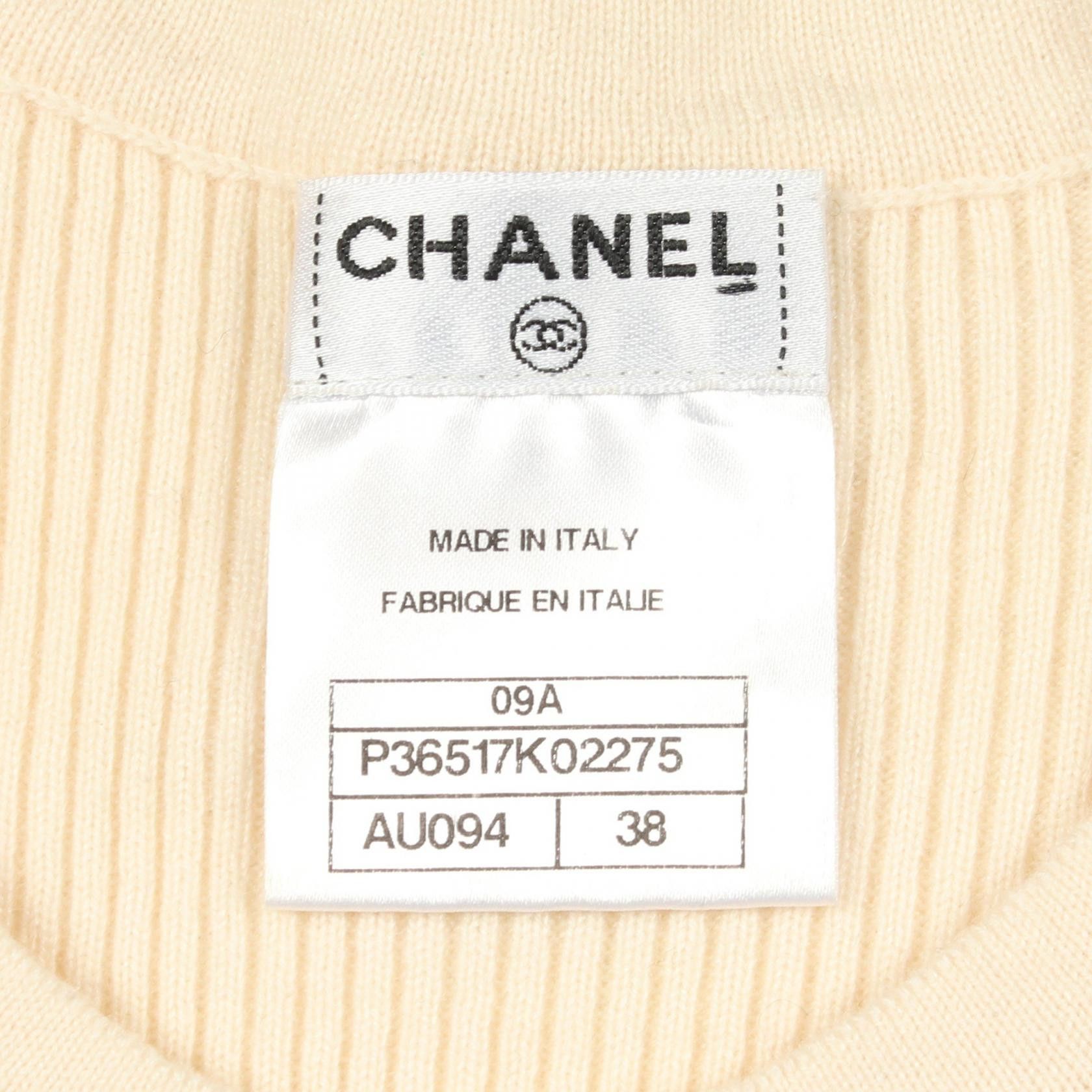 Chanel Chanel Chanel Coco Mark Button Cashmere Vest Textile Tops P36517K02275 DUTY FREE for USA Size ONE SIZE - 3 Thumbnail