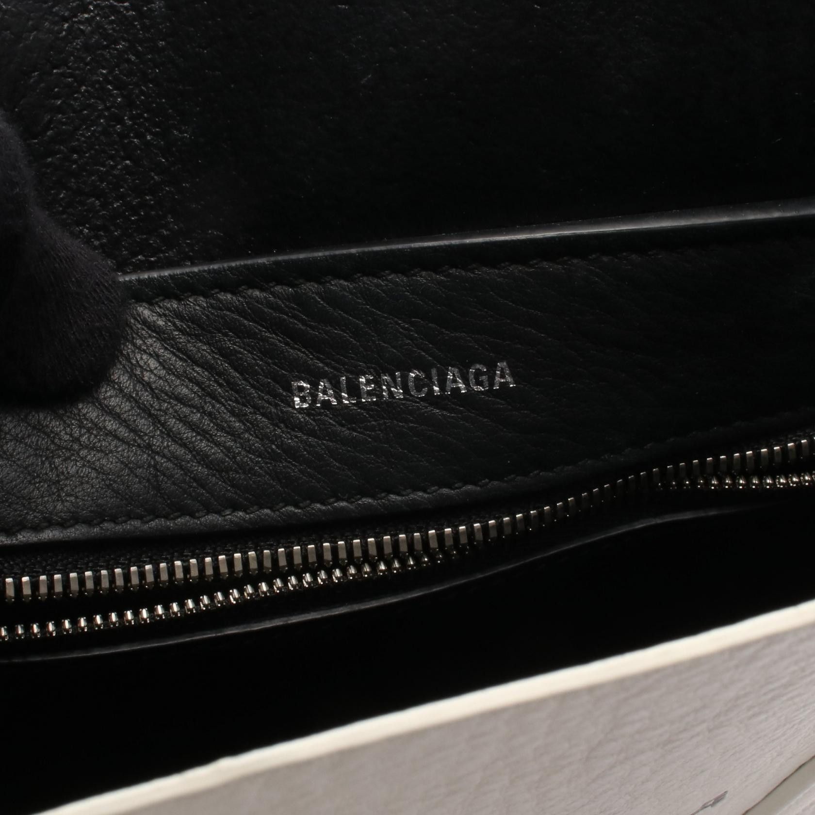 Balenciaga Balenciaga Balenciaga Everyday Xxs Leather Tote Bag Leather Tote Bag 551815 DUTY FREE for USA Size ONE SIZE - 4 Thumbnail