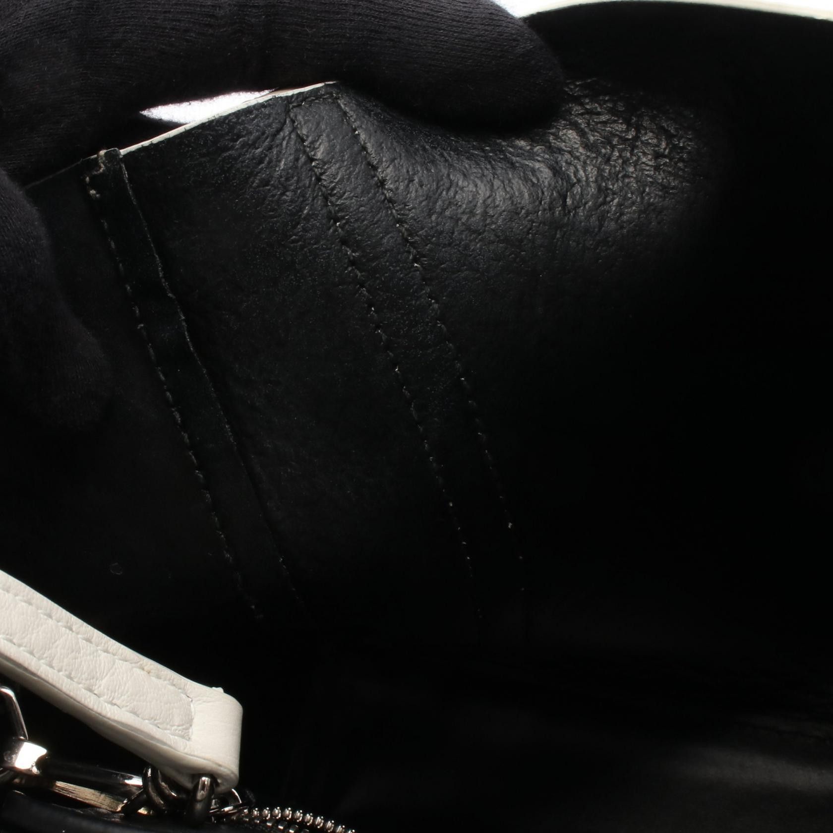 Balenciaga Balenciaga Balenciaga Everyday Xxs Leather Tote Bag Leather Tote Bag 551815 DUTY FREE for USA Size ONE SIZE - 5 Thumbnail
