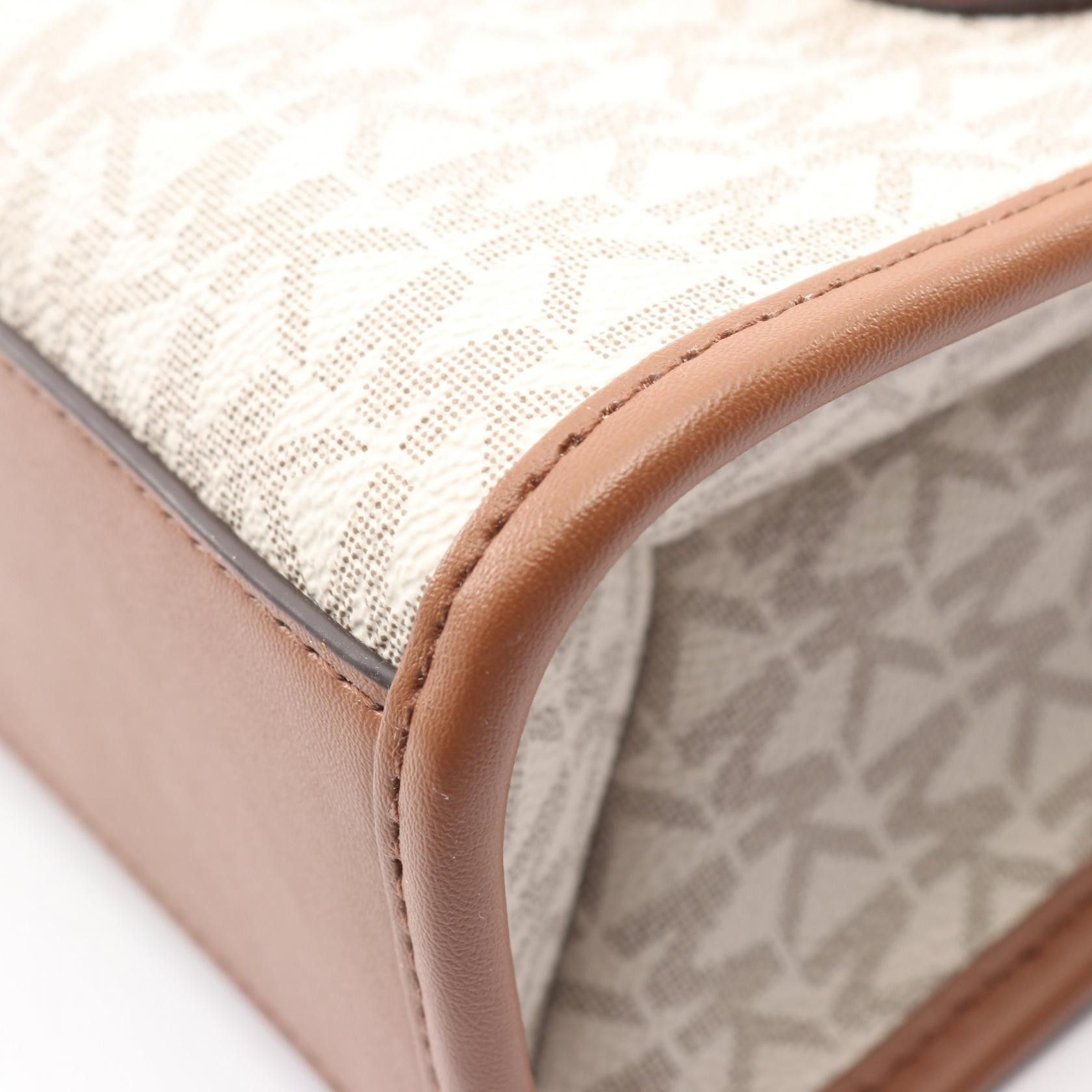 Michael Kors Michael Kors Michael Kors MIRELLA S PVC Coated Canvas Leather Handbag Textile Handbag 35F2G7ZC5B DUTY FREE for USA Size ONE SIZE - 7 Thumbnail
