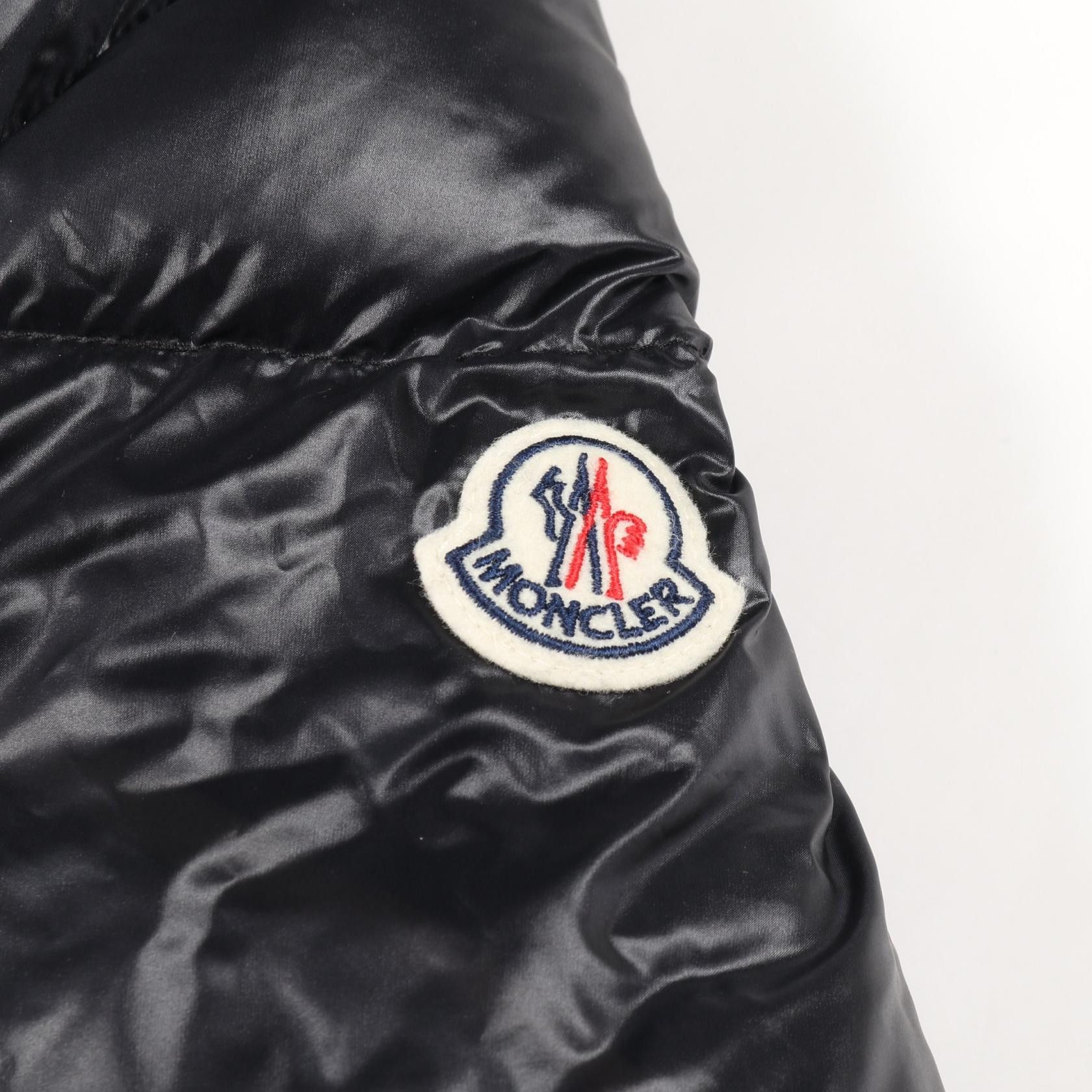 Moncler Moncler Moncler SERITTE Down Jacket Textile Outerwear 1A20000 DUTY FREE for USA Size ONE SIZE - 5 Thumbnail