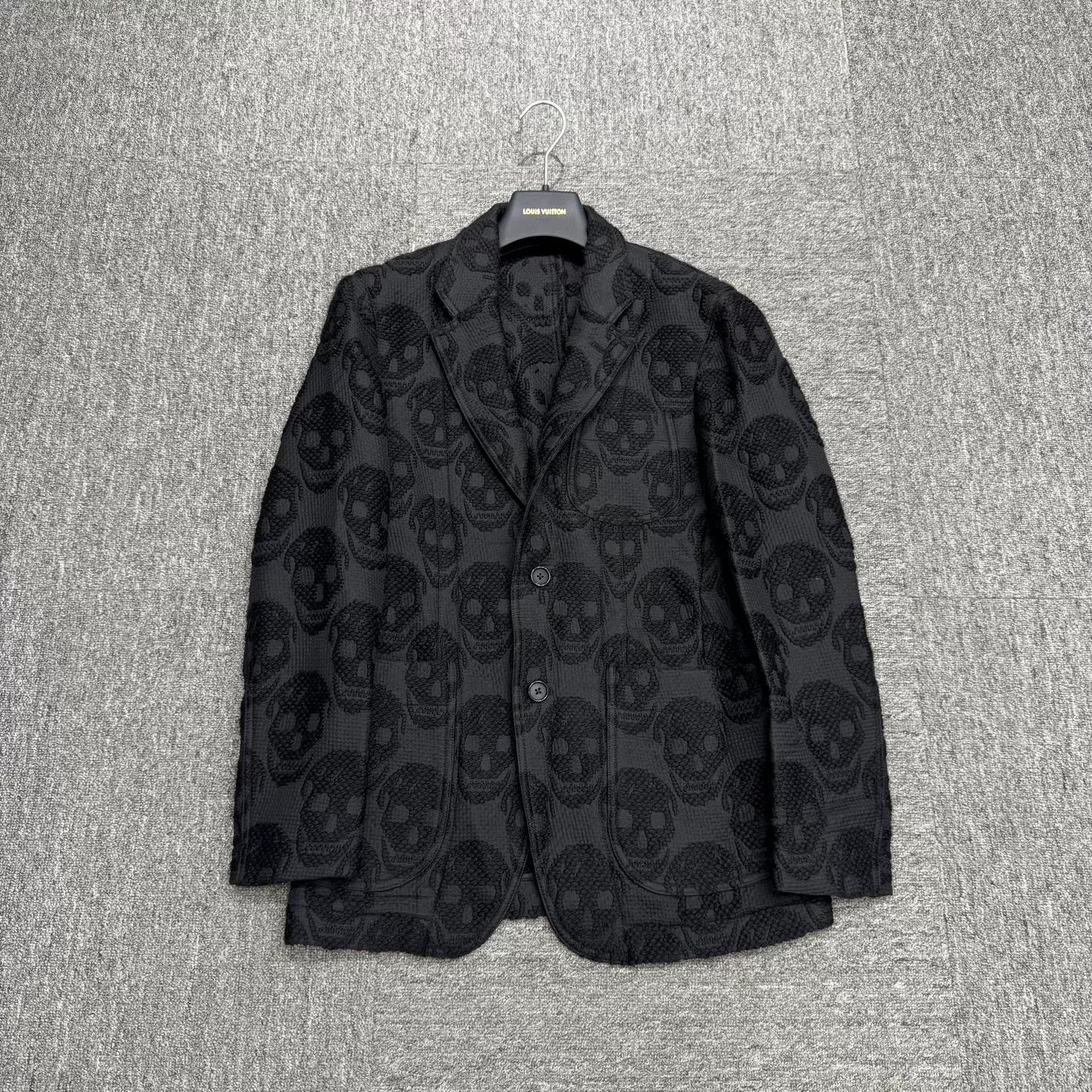 Alexander McQueen Alexander McQueen Skull Print Wool Blazer 44 Size 34R - 2 Thumbnail