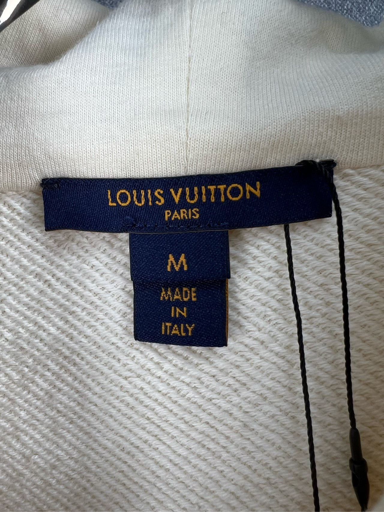 Louis Vuitton Louis Vuitton Embroidered Logo Hoodie Size M Size US M / EU 48-50 / 2 - 5 Thumbnail