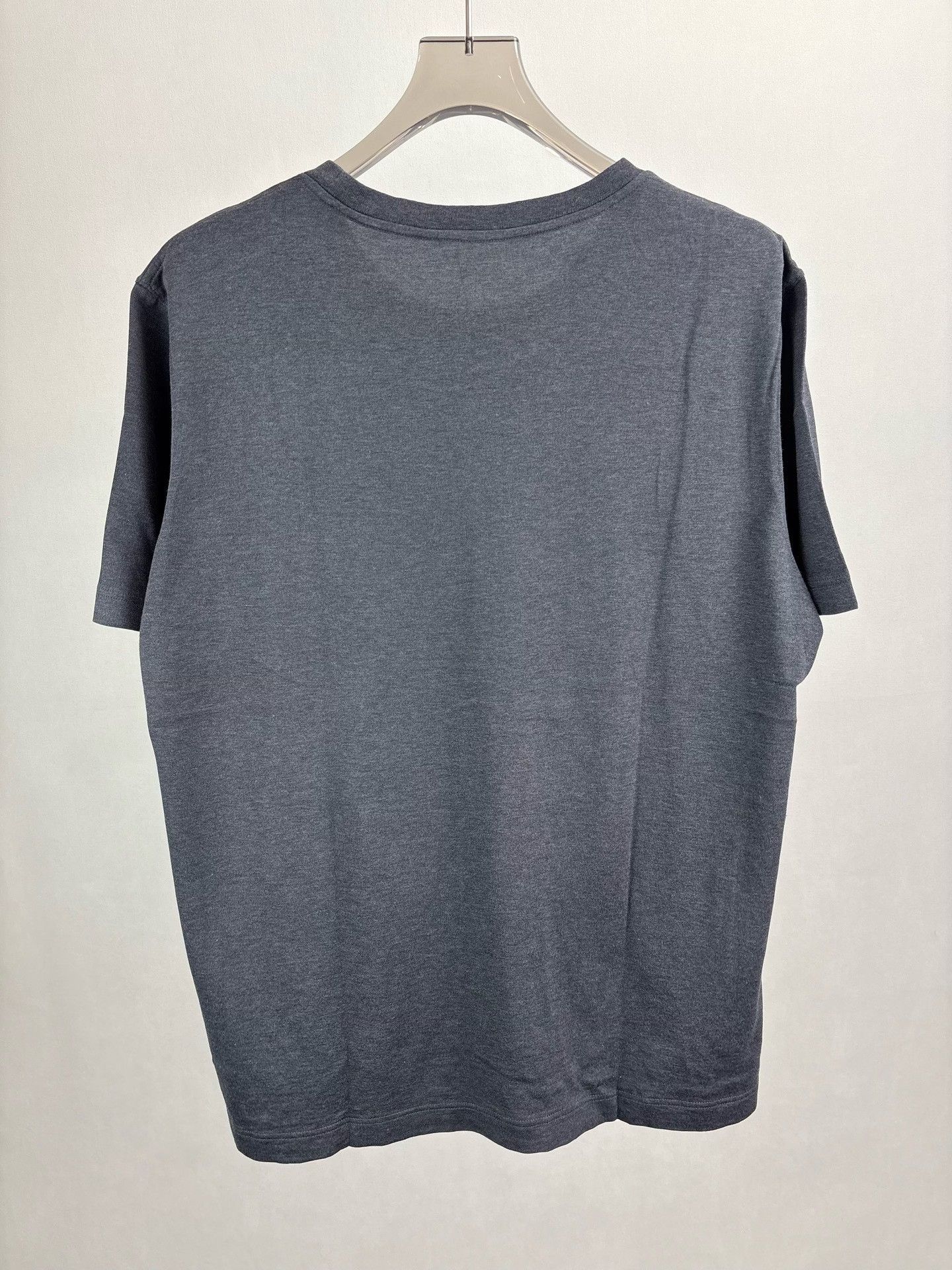Louis Vuitton Louis Vuitton Embroidered Logo T-Shirt XL Size US XL / EU 56 / 4 - 3 Thumbnail