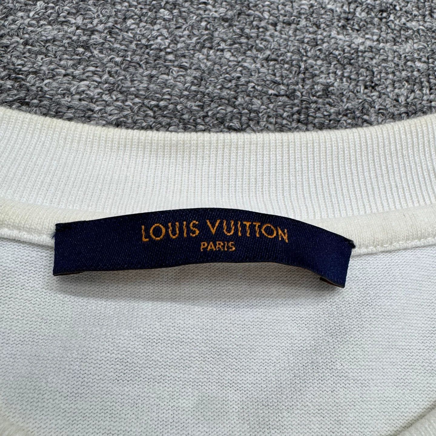 Louis Vuitton Louis Vuitton Staples Edition White T-Shirt XL Size US XL / EU 56 / 4 - 3 Thumbnail