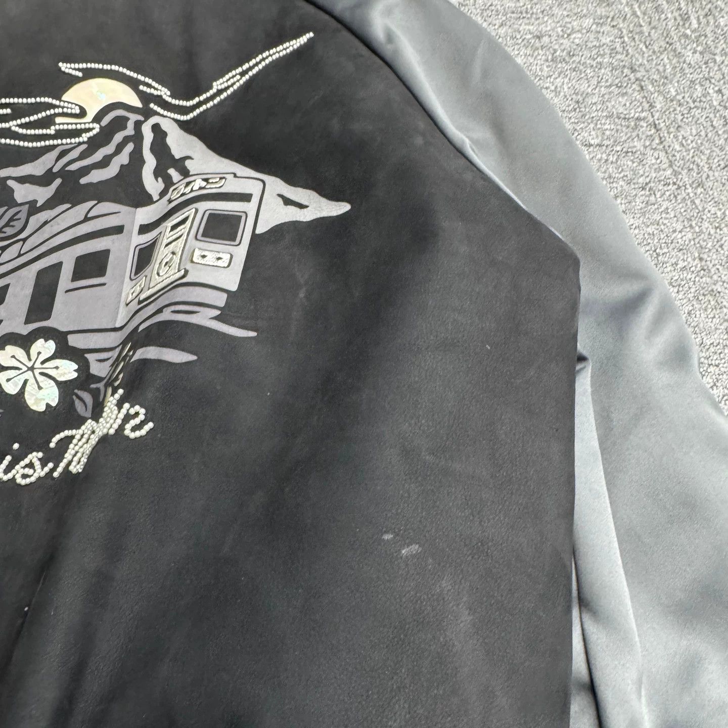 Louis Vuitton Louis Vuitton x Nigo Pearl Letter Bomber Jacket 48 Size US M / EU 48-50 / 2 - 8 Thumbnail