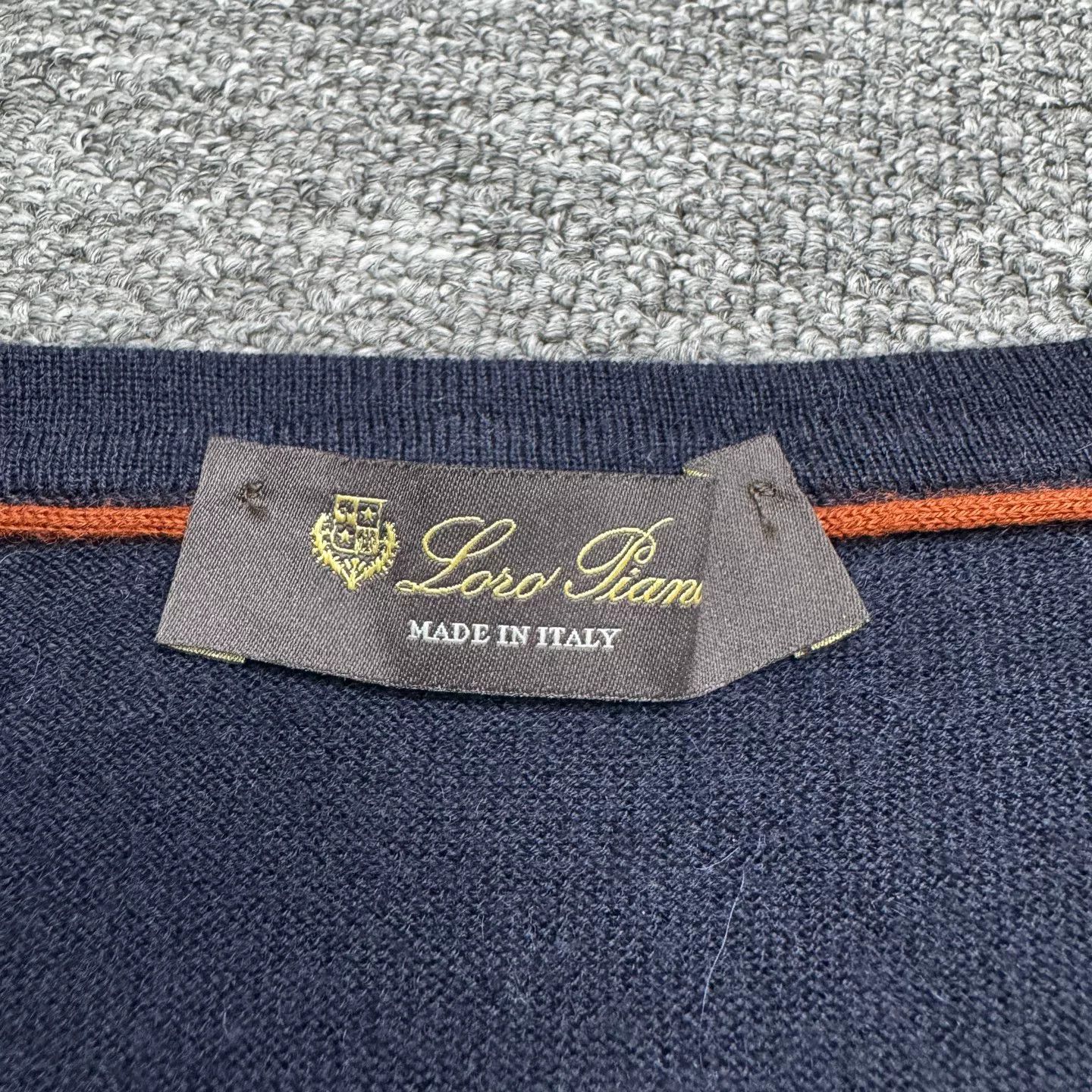 Loro Piana Loro Piana 100% Cashmere V-Neck Sweater US XXL / EU 58 Size US XXL / EU 58 / 5 - 3 Thumbnail