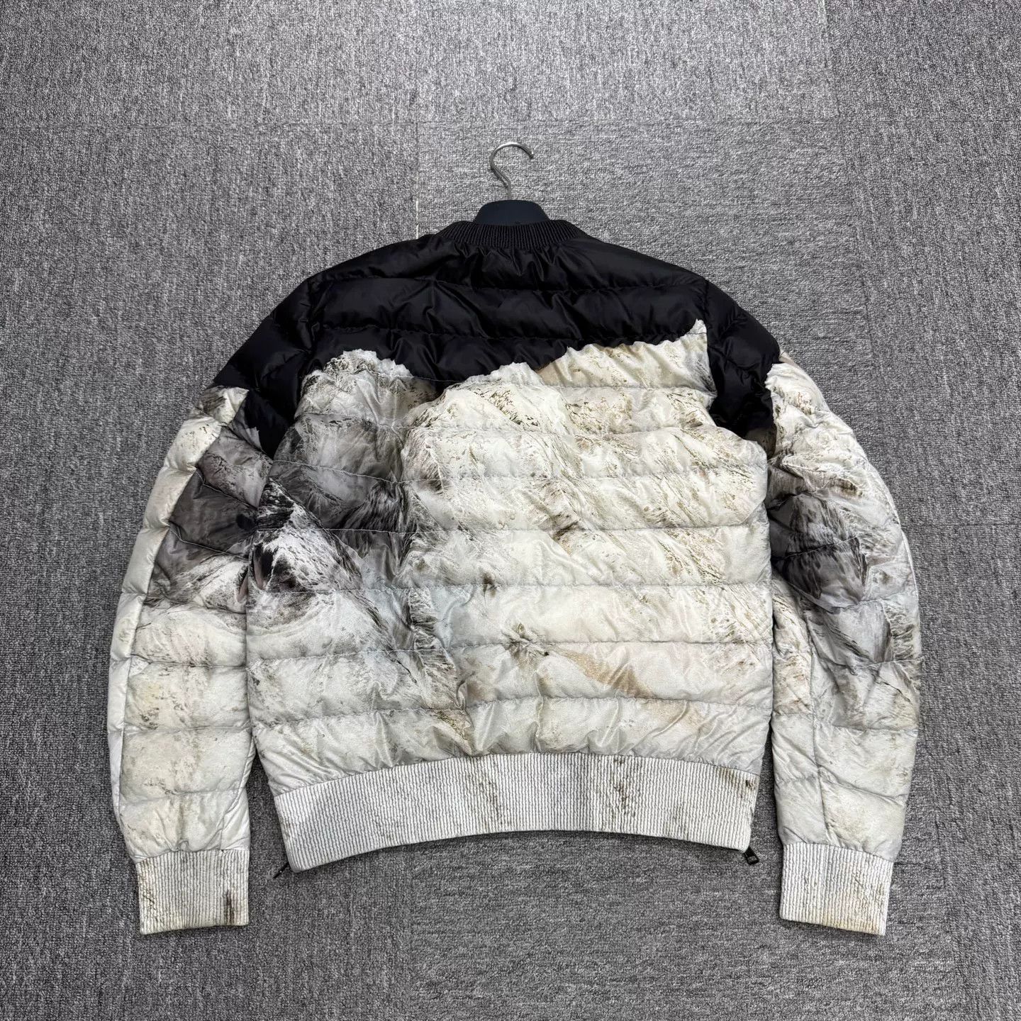 Moncler Moncler Blackout Mountain Down Jacket Size 3 Size US L / EU 52-54 / 3 - 6 Thumbnail