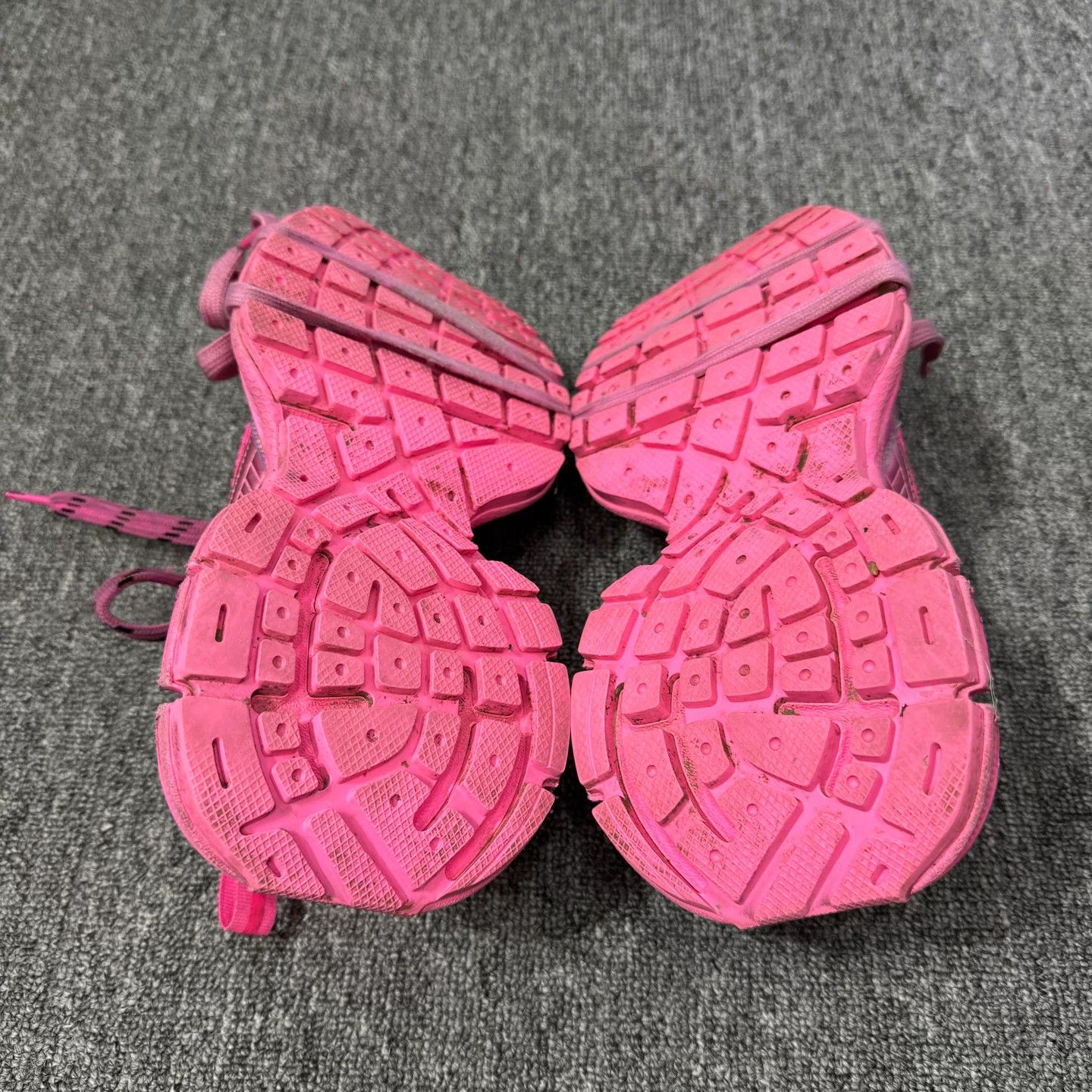 Balenciaga Balenciaga Pink 3XL Sneakers 37 Size US 7 / IT 37 - 5 Thumbnail