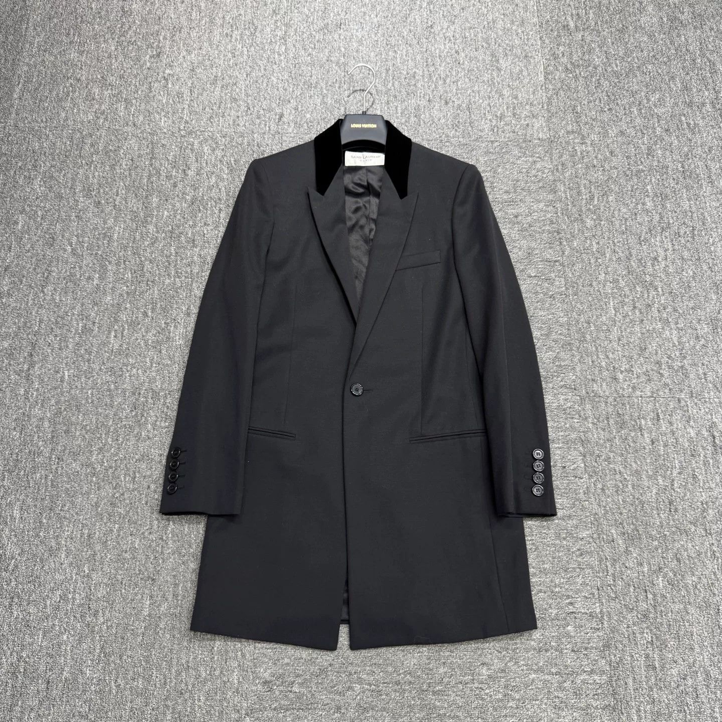 Saint Laurent Paris Saint Laurent Velvet Collar Wool Coat Size 44 Size US S / EU 44-46 / 1 - 2 Thumbnail