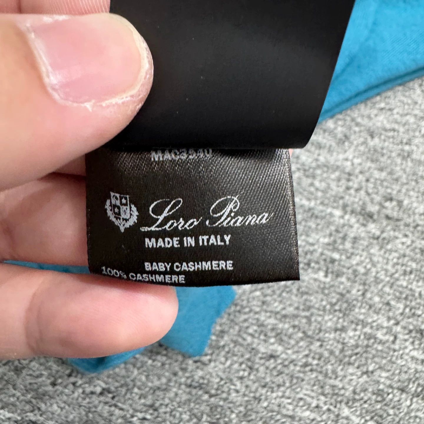 Loro Piana Loro Piana Teal Baby Cashmere Sweater Size 52 Size US L / EU 52-54 / 3 - 5 Thumbnail