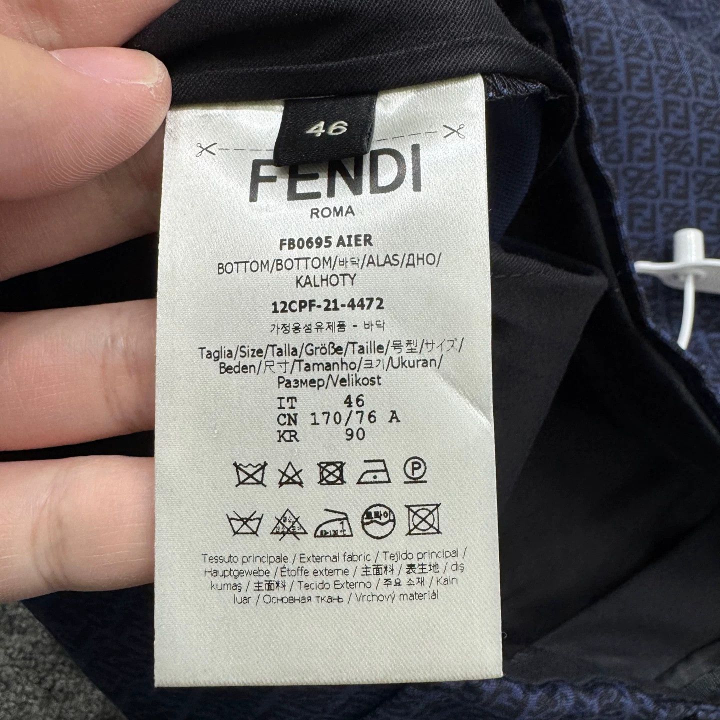 Fendi Fendi FF Monogram Shorts IT 46 Size US 30 / EU 46 - 4 Thumbnail
