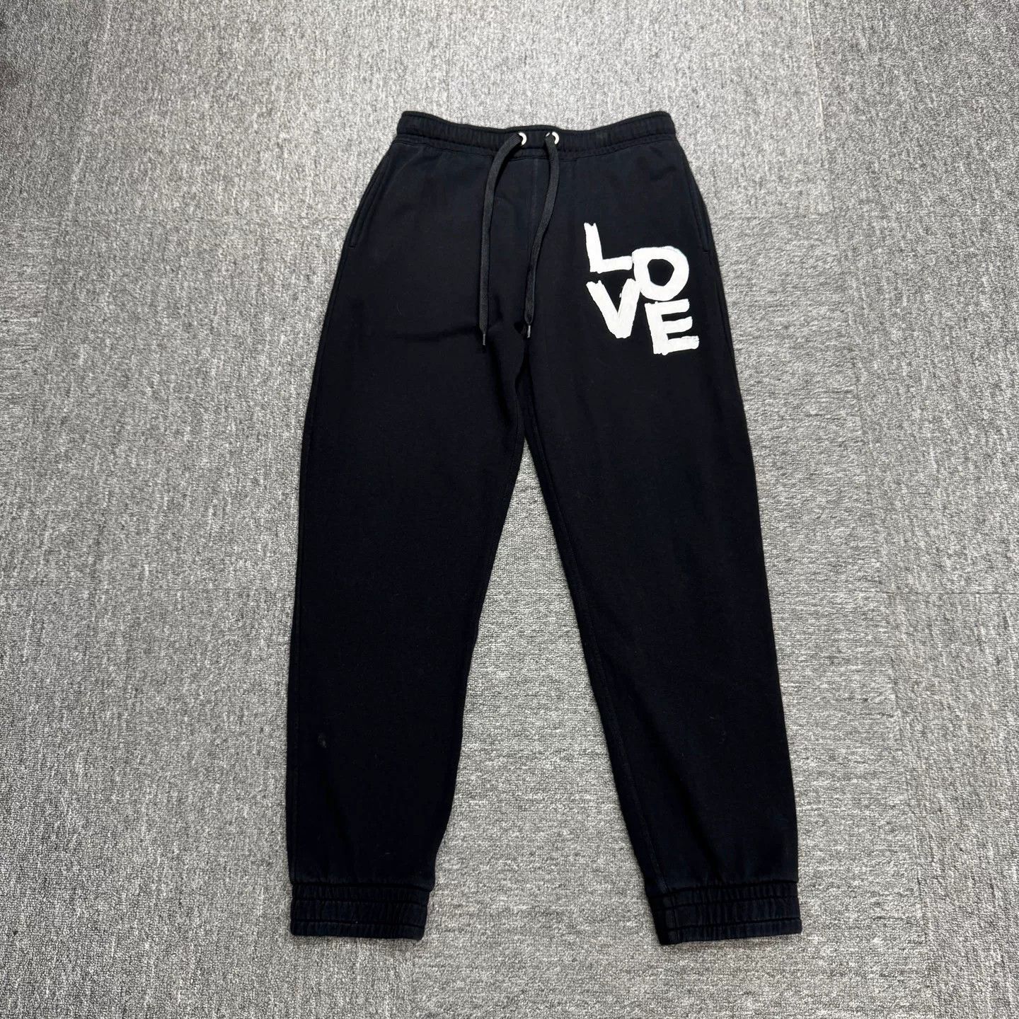 Burberry Burberry LOVE Print Sweatpants S Size US 30 / EU 46 - 2 Thumbnail